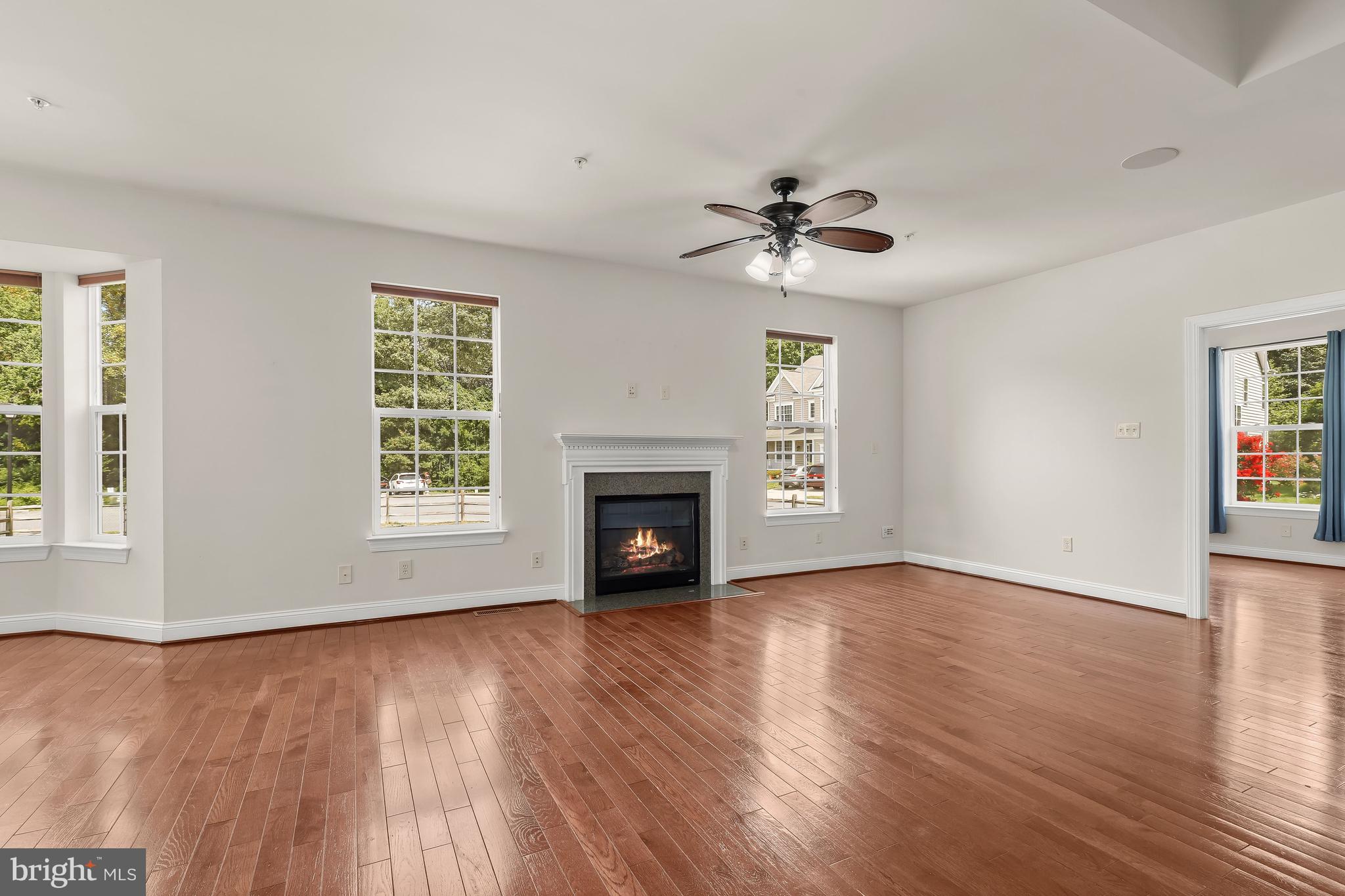 CREEKSIDE AT OSPREY LANDING - Residential