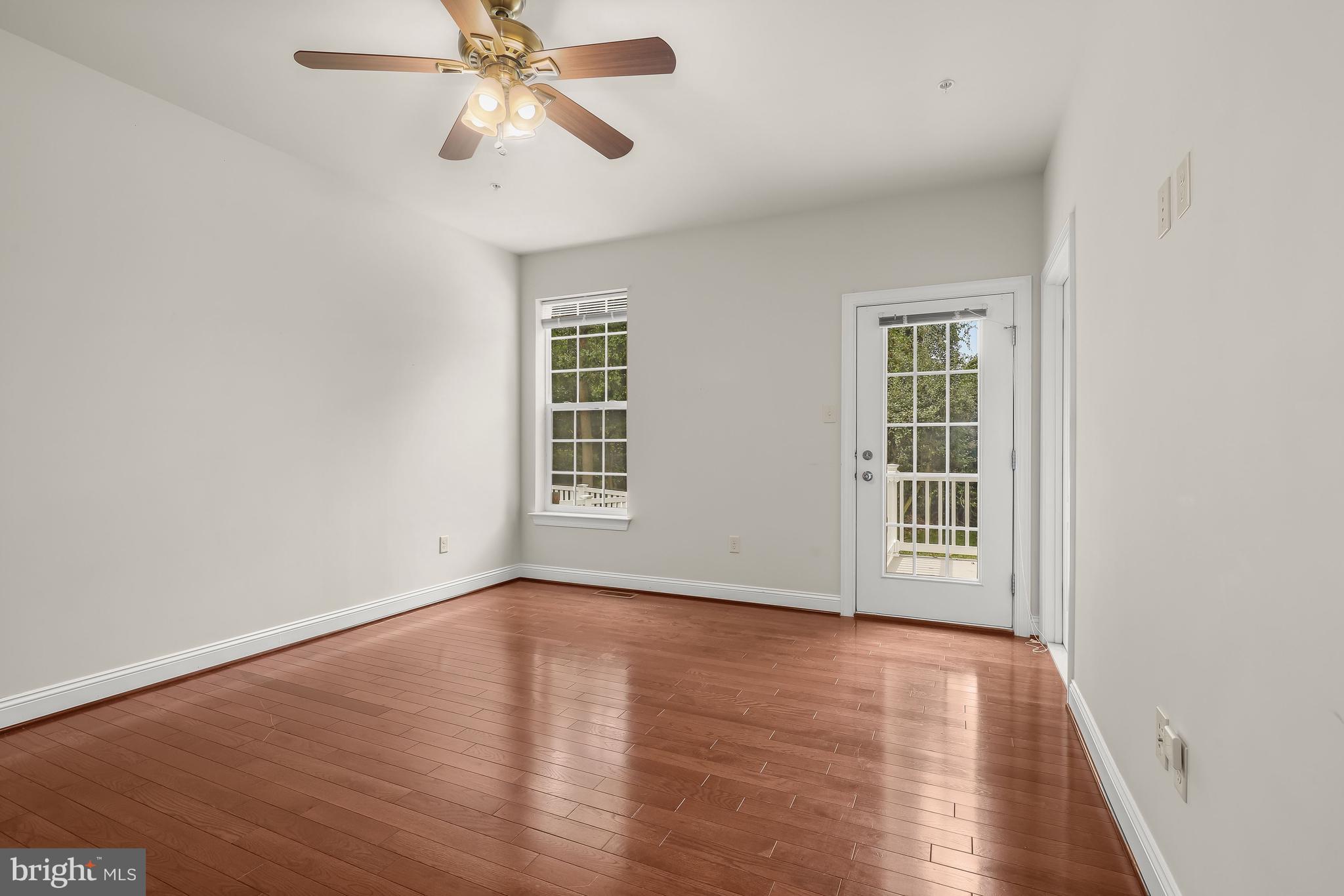 CREEKSIDE AT OSPREY LANDING - Residential