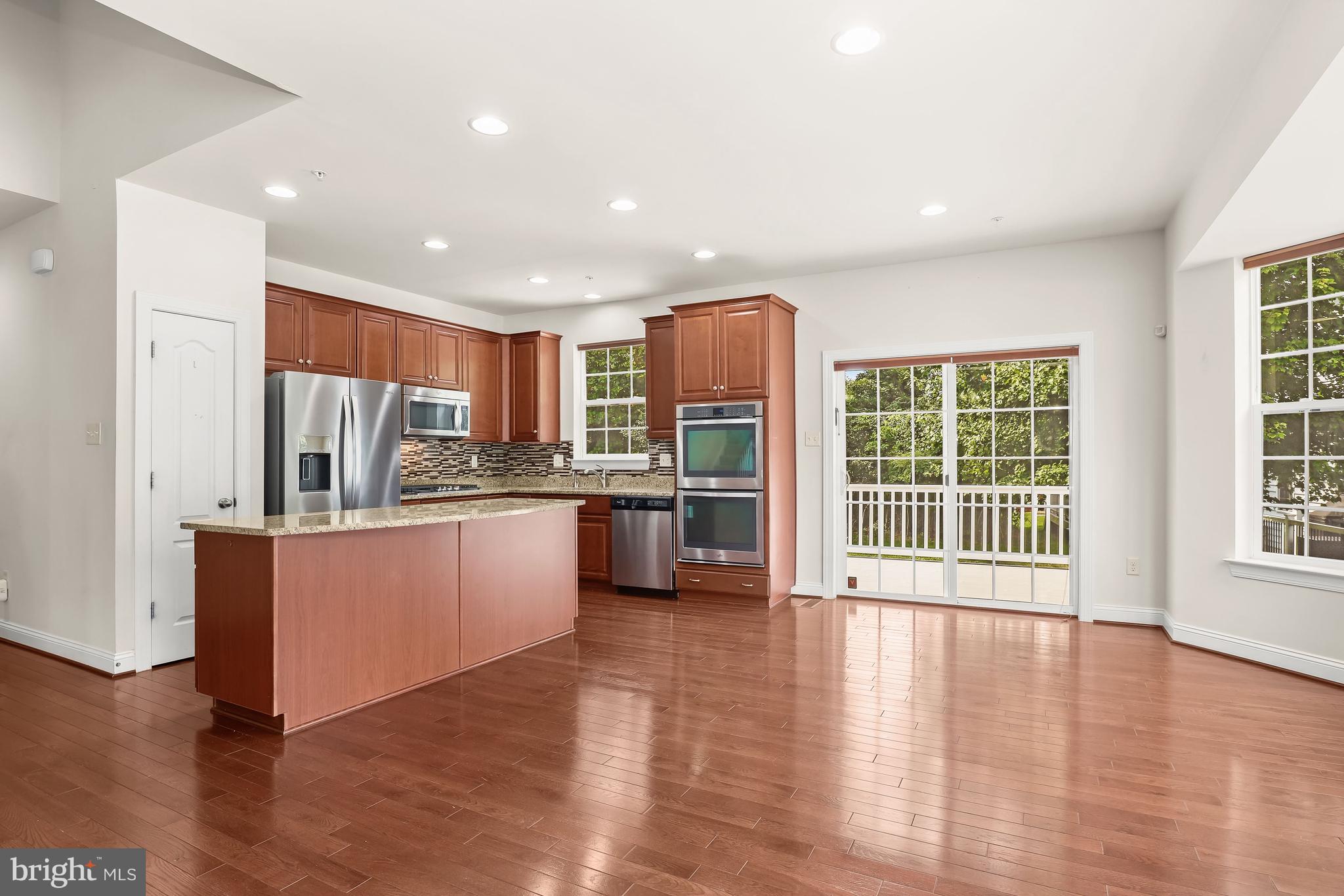 CREEKSIDE AT OSPREY LANDING - Residential