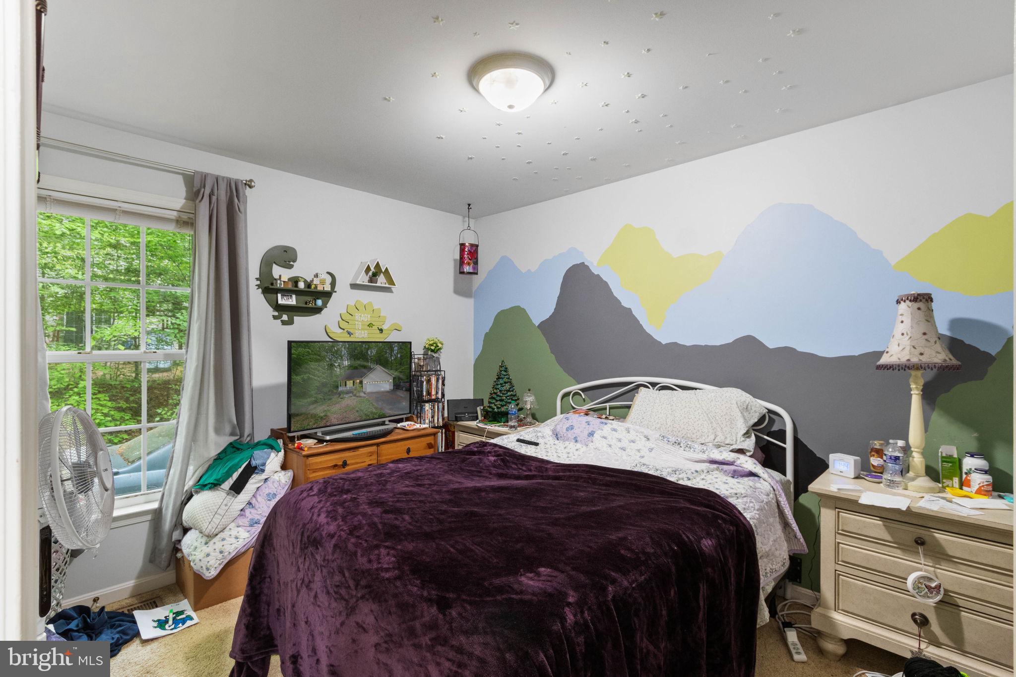 PRESIDENTIAL LAKES - Residential