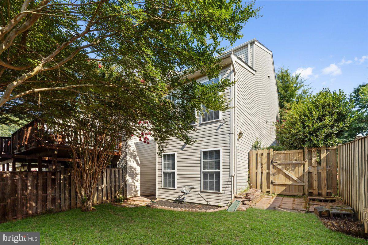 SOUTHLAKE AT MONTCLAIR - Residential