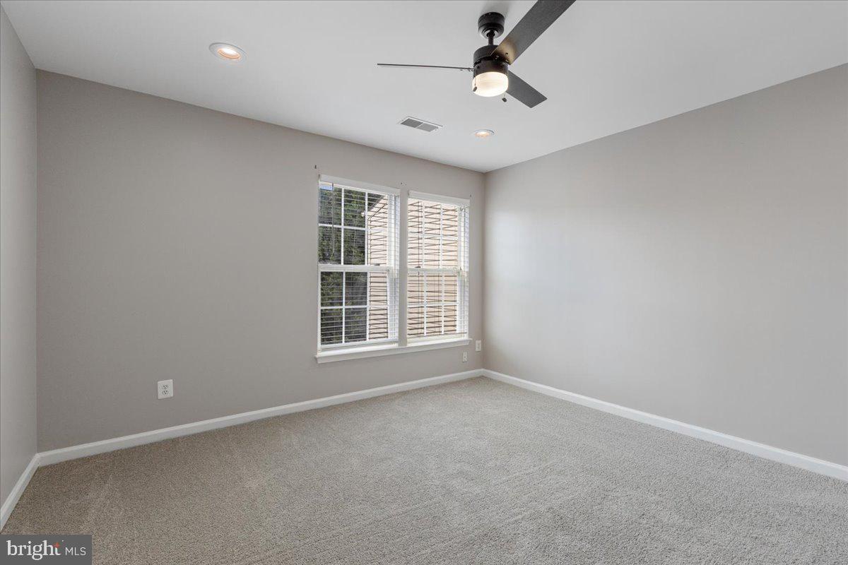 SOUTHLAKE AT MONTCLAIR - Residential