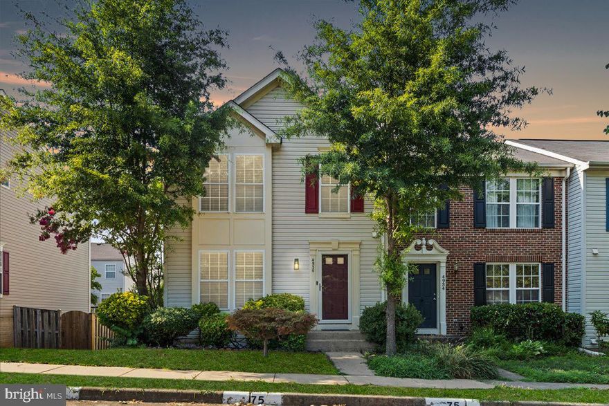 Welcome home! Experience the perfect blend of comfort and style in this beautiful 4-bedroom, 4 bathroom end unit townhome, located in the highly sought after Montclair community. The main level welcomes you with a spacious living room and convenient half bath. The kitchen features stainless steel appliances, quartz countertops, and ample cabinet space. The adjoining dining room, with its expansive windows, floods the space with natural light. The second level features three bedrooms, including the primary bedroom  with an en suite bathroom and walk-in closet. A full hallway bathroom serves the two additional bedrooms, ensuring comfort and convenience for all. The basement level offers a versatile flex space, an additional bedroom, full bathroom, laundry room, and bonus room. This level is perfect for guests and recreation. Step outside to enjoy a spacious, fenced backyard - ideal for outdoor activities and entertaining. This home is situated in a prime location, being walking distance from Montclairs shopping center and library. Additionally, residents can enjoy access to the community's  golf course, tennis court, playgrounds, walking trails, and community beaches, offering a wealth of options! Don't miss the opportunity to own a stunning home with unmatched convenience and amenities.