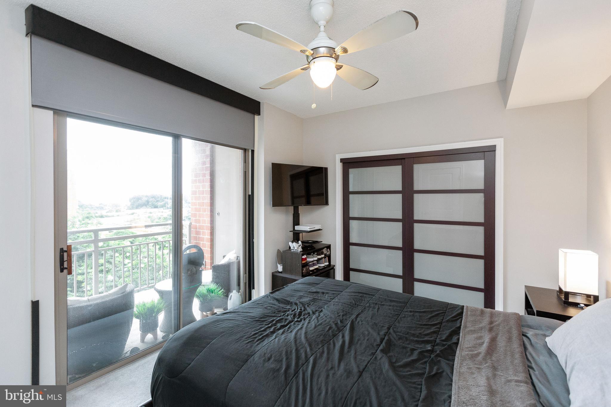 CRYSTAL CITY - Residential