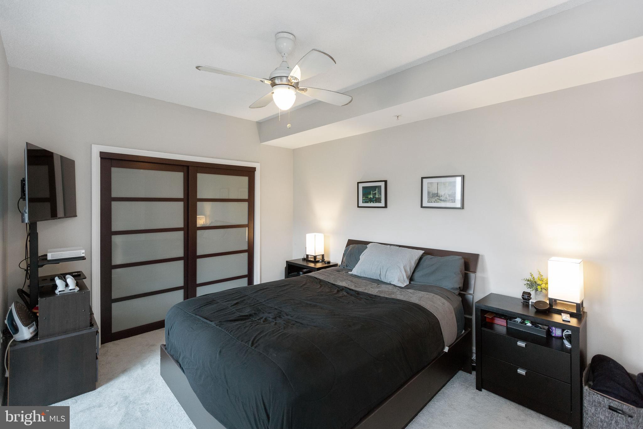 CRYSTAL CITY - Residential