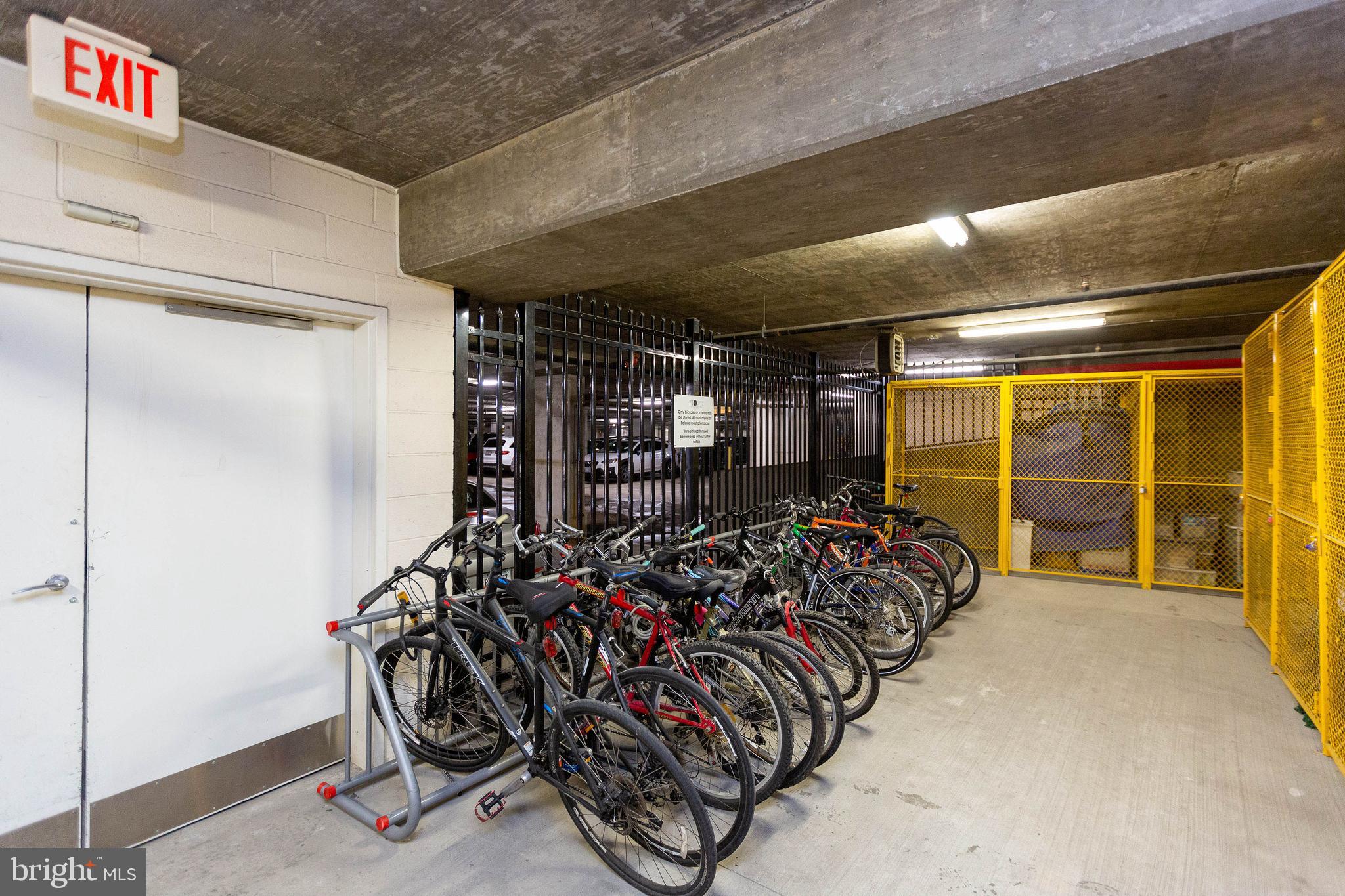 CRYSTAL CITY - Residential