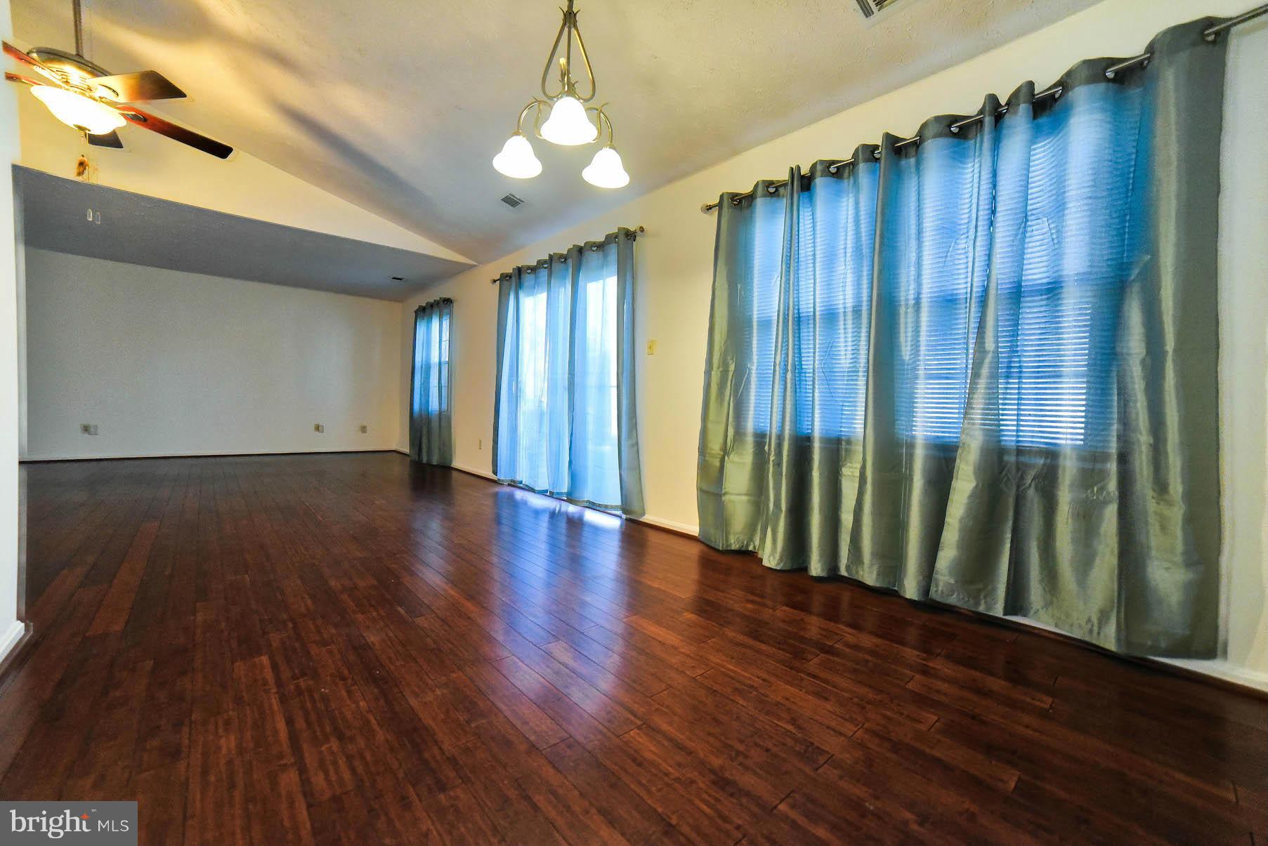 ST CHARLES SUB - HUNTINGTON - Residential