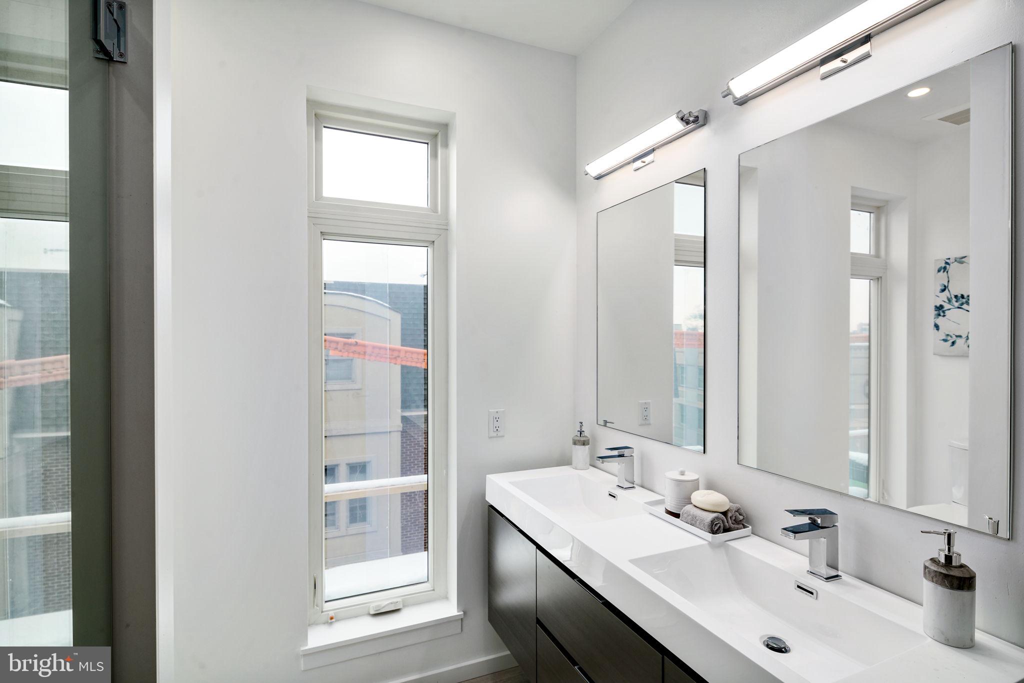 NORTHERN LIBERTIES - Residential Lease