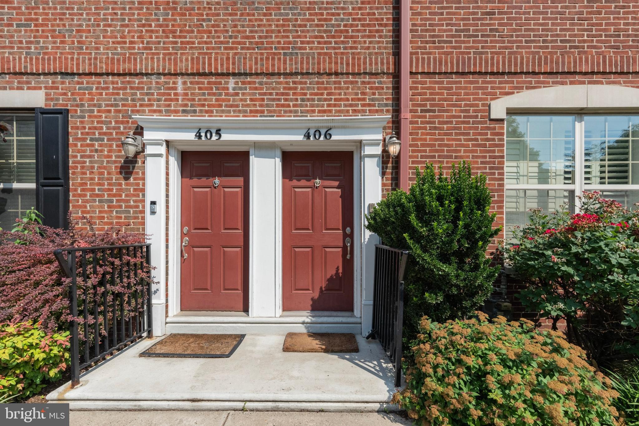 NAVAL SQUARE - Residential