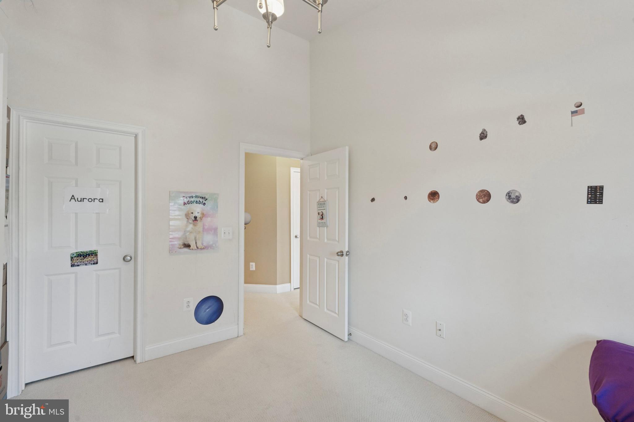 NAVAL SQUARE - Residential