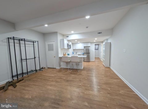 Townhouse For Rent - 21214 Millwood Square<br/> STERLING, VA 20165