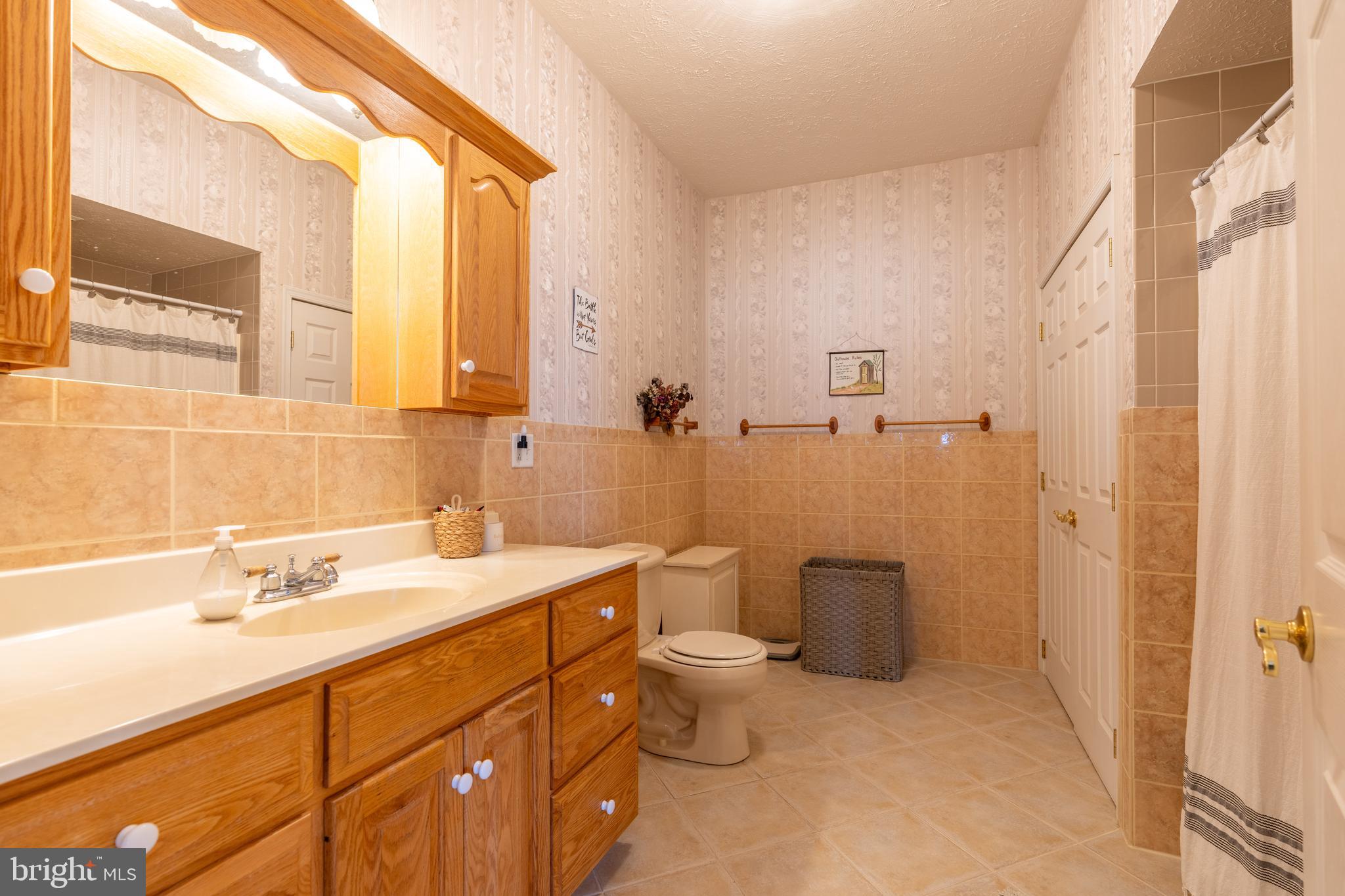 BEDFORD COUNTY - Land