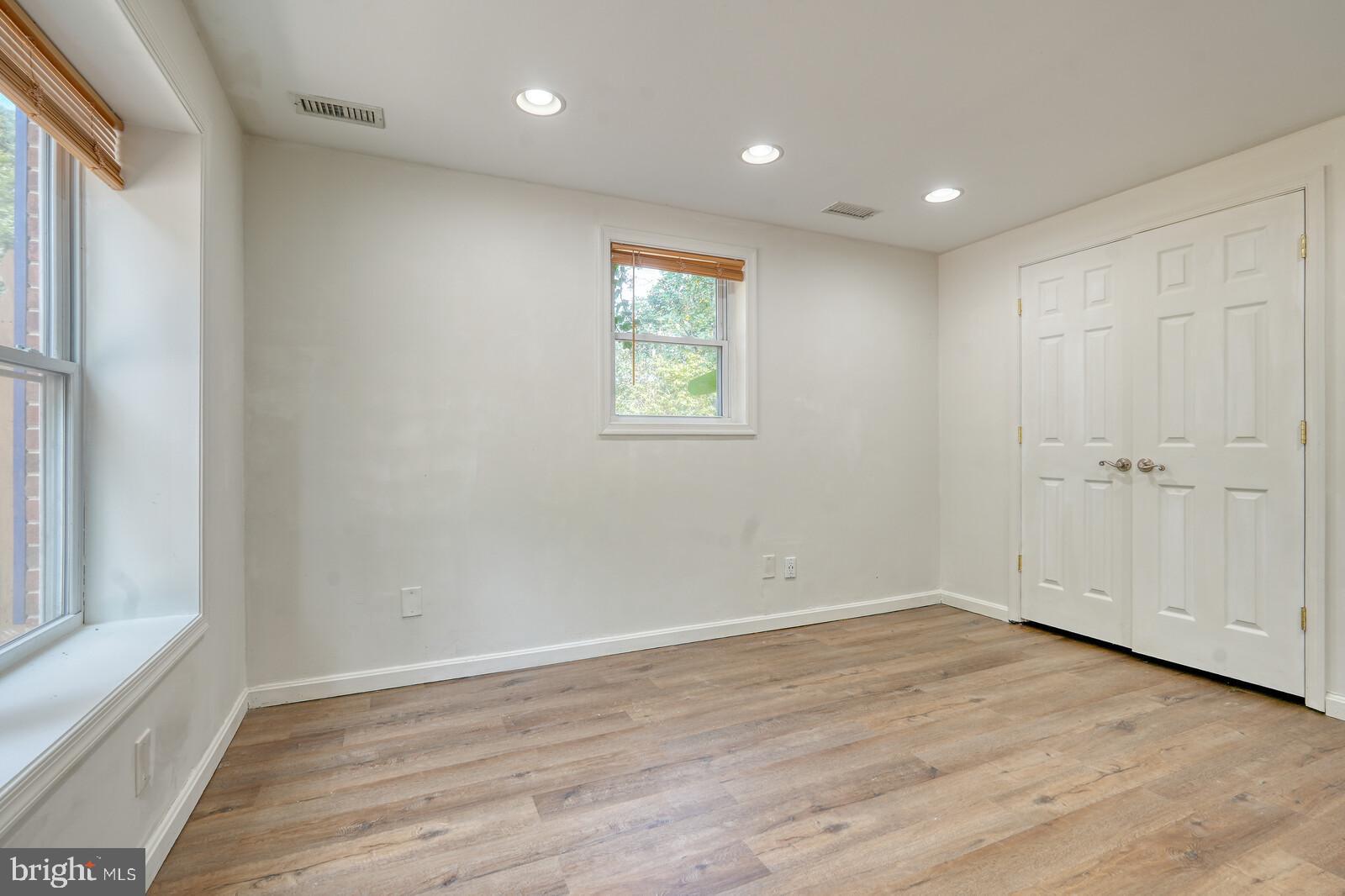 CALVERT BEACH PARK - Residential