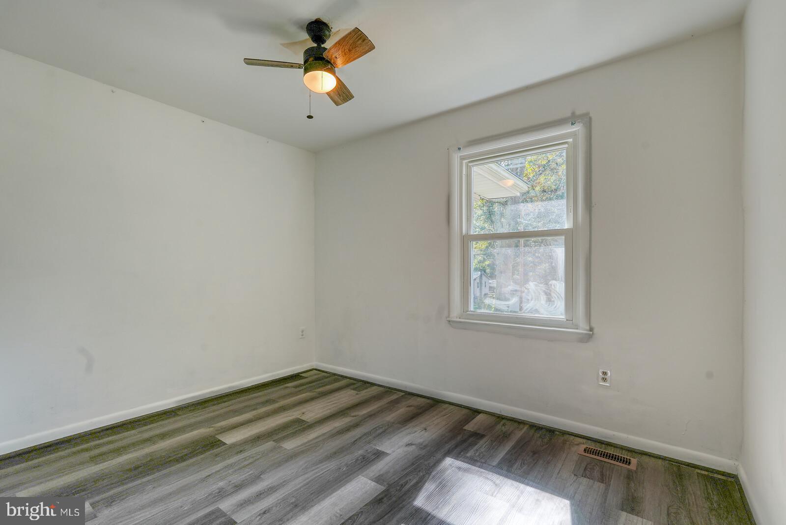 CALVERT BEACH PARK - Residential