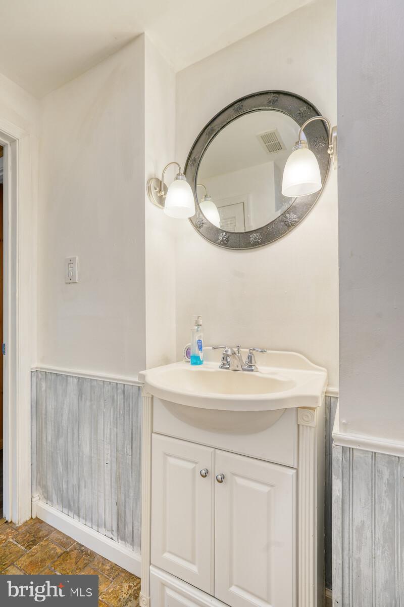 CALVERT BEACH PARK - Residential