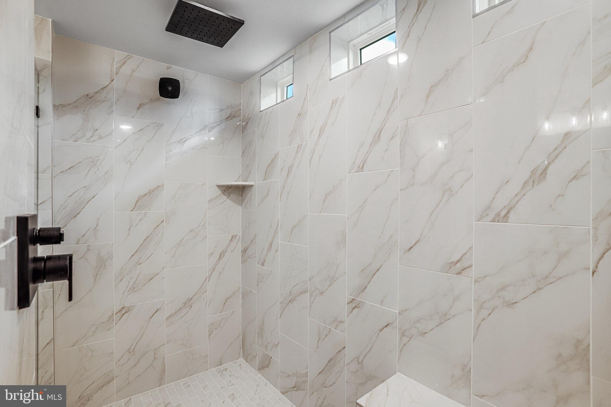 ROBERTS CROSSING - Residential