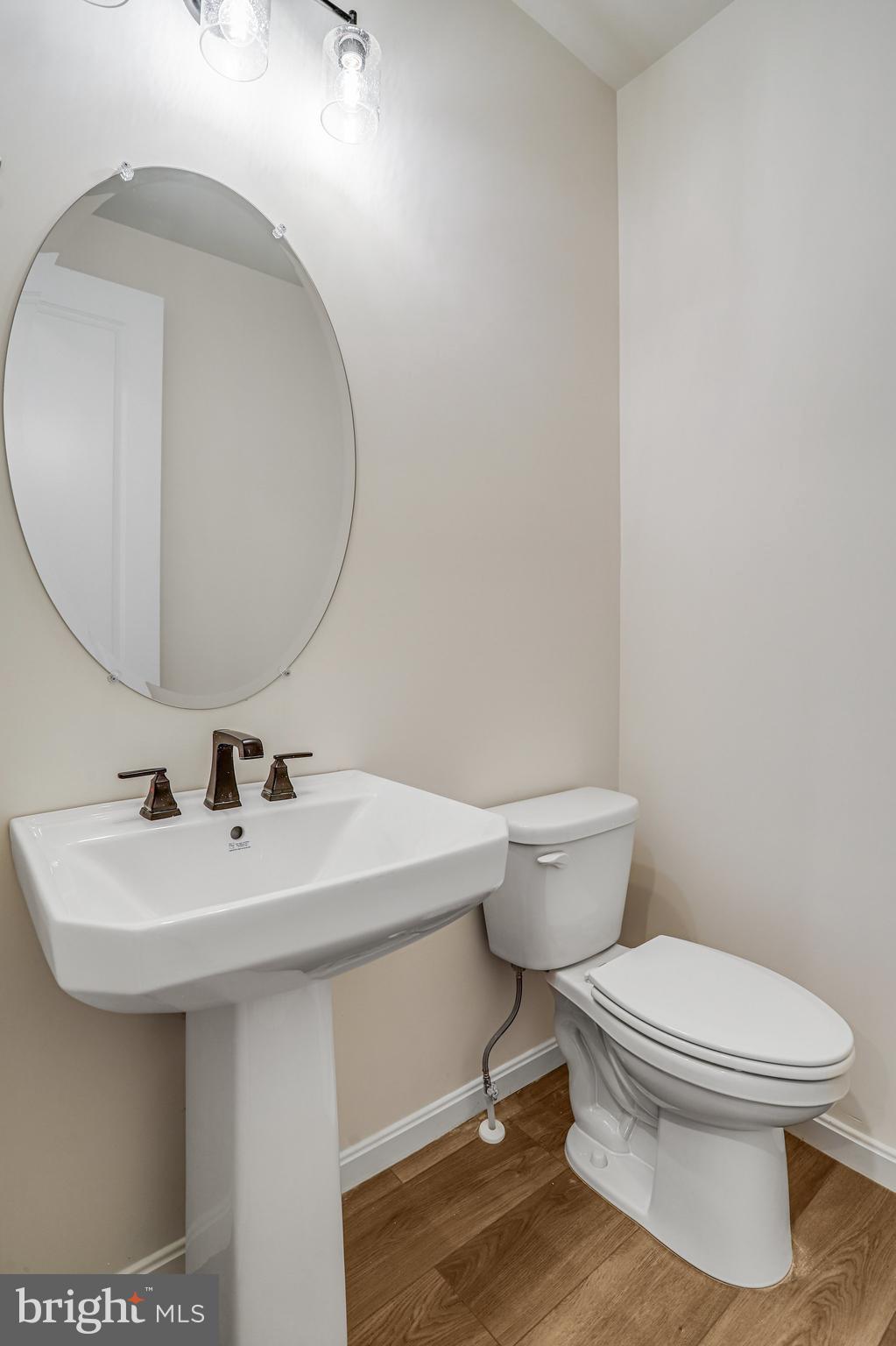 ROBERTS CROSSING - Residential