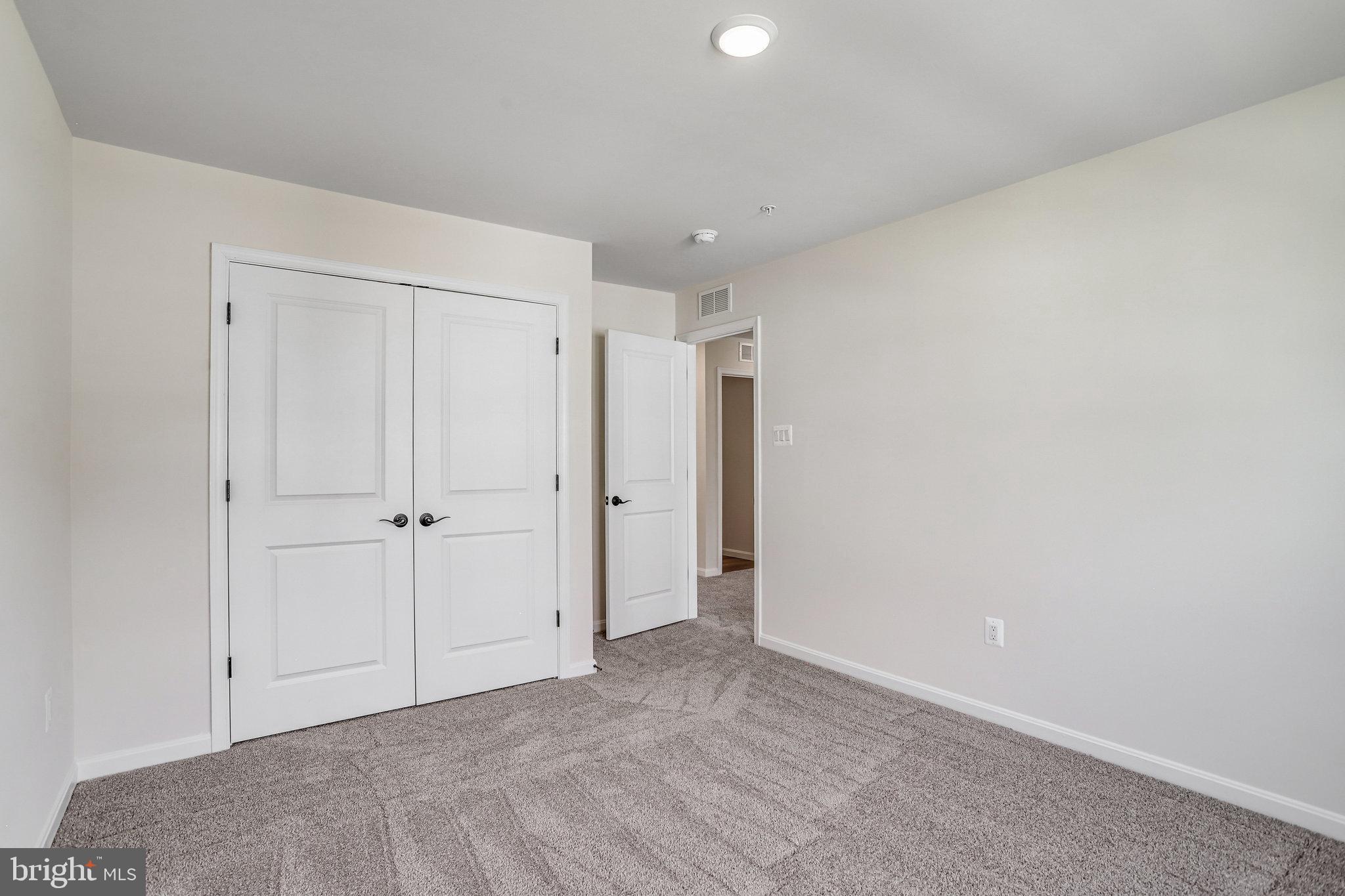 ROBERTS CROSSING - Residential