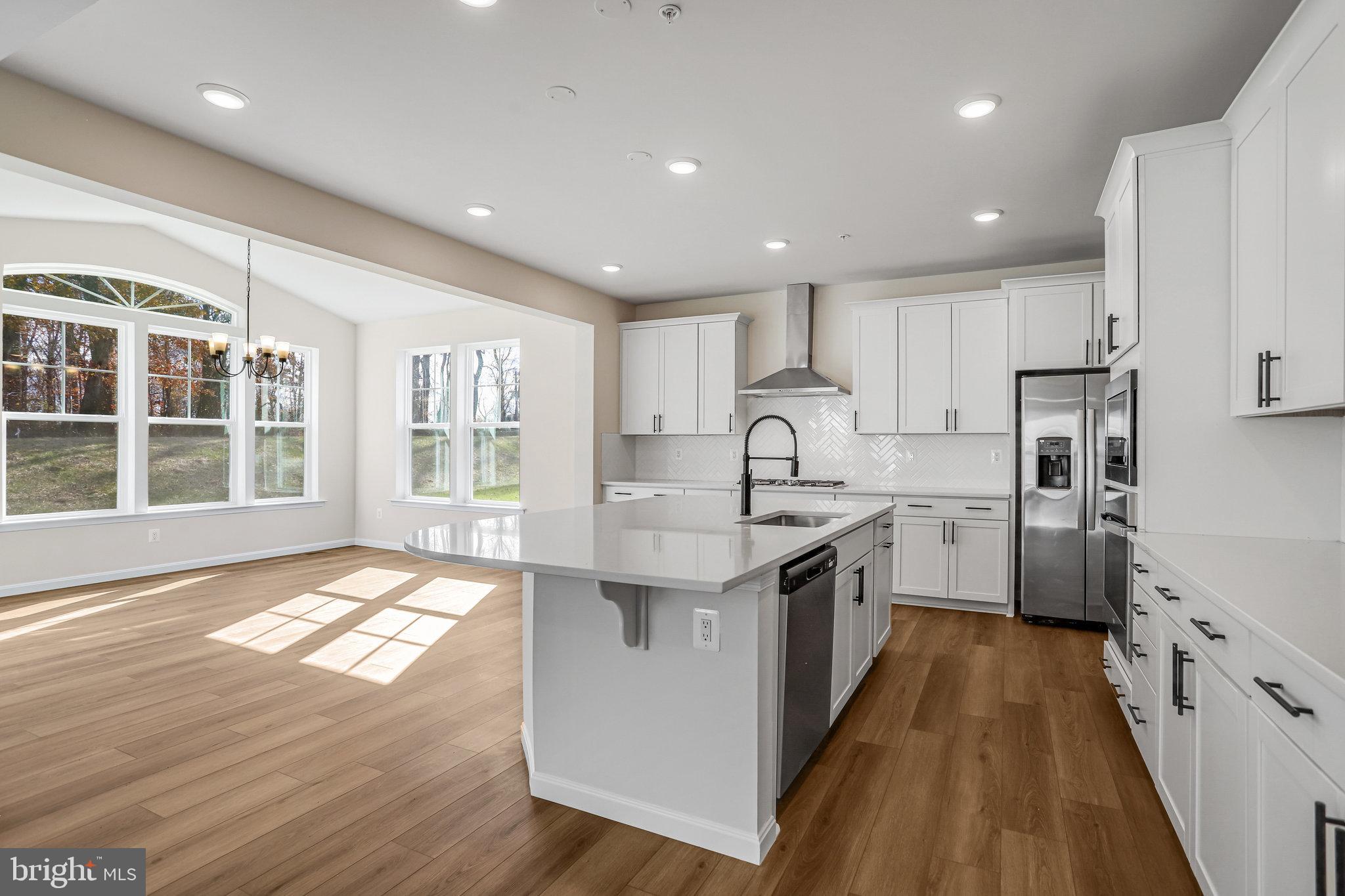 ROBERTS CROSSING - Residential