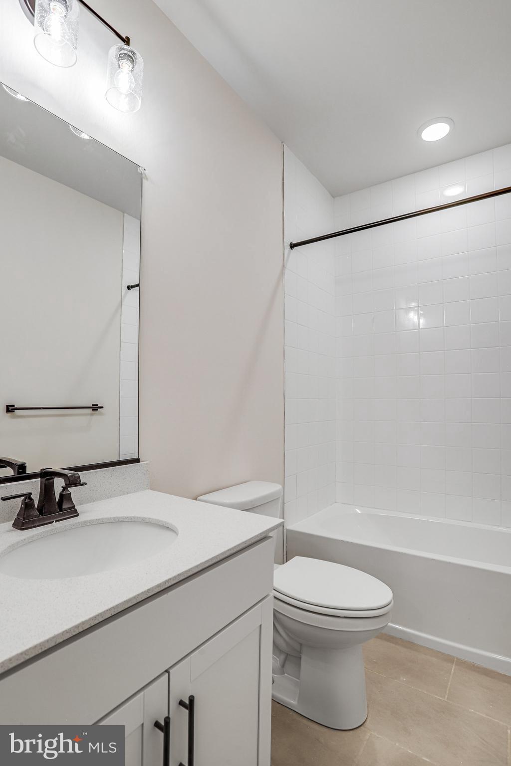 ROBERTS CROSSING - Residential