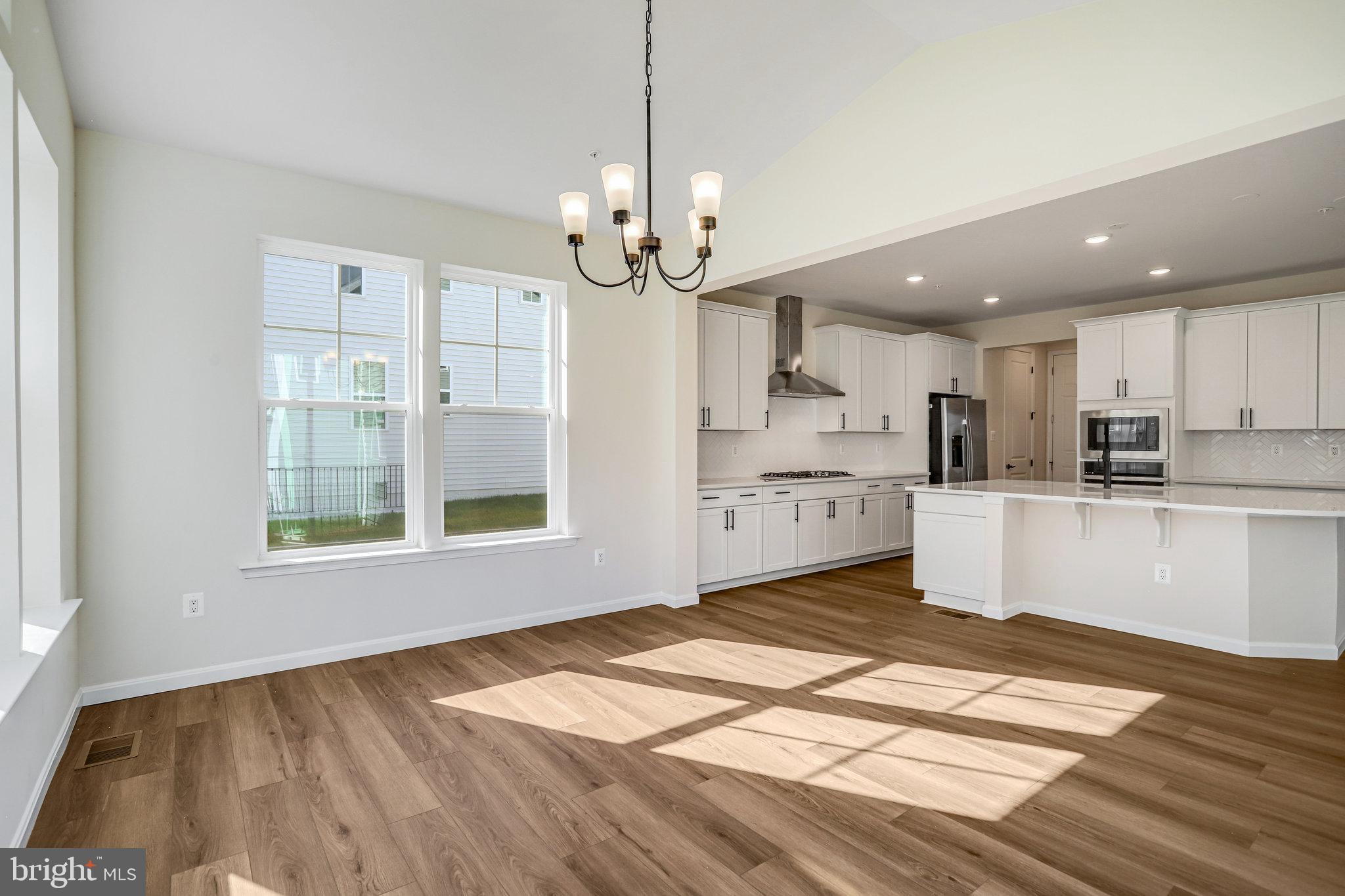 ROBERTS CROSSING - Residential