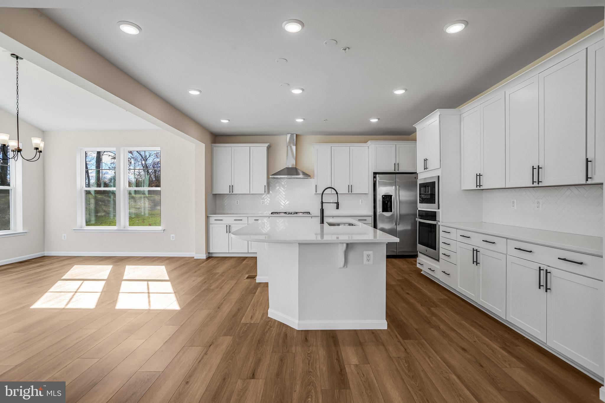 ROBERTS CROSSING - Residential