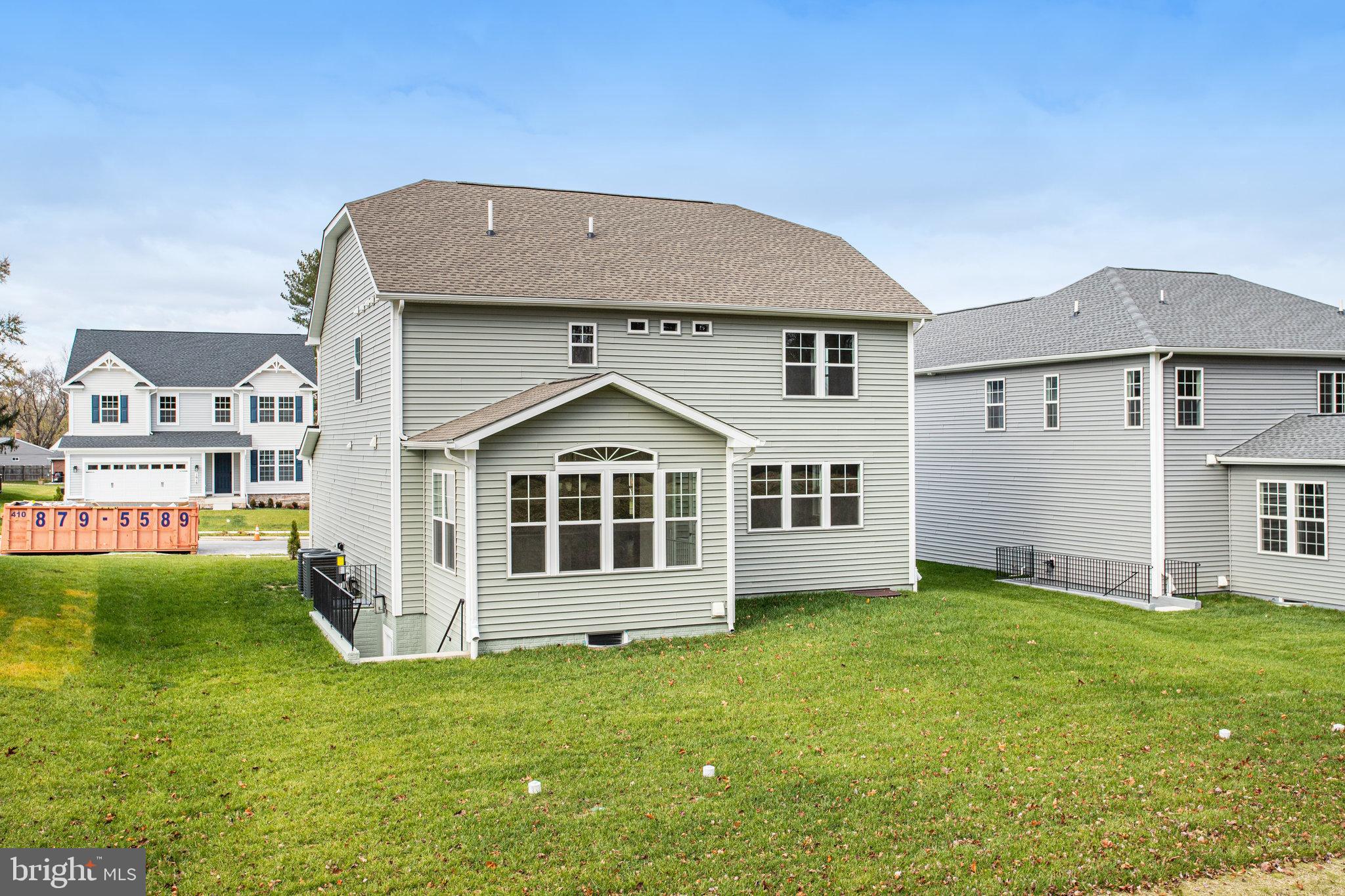 ROBERTS CROSSING - Residential