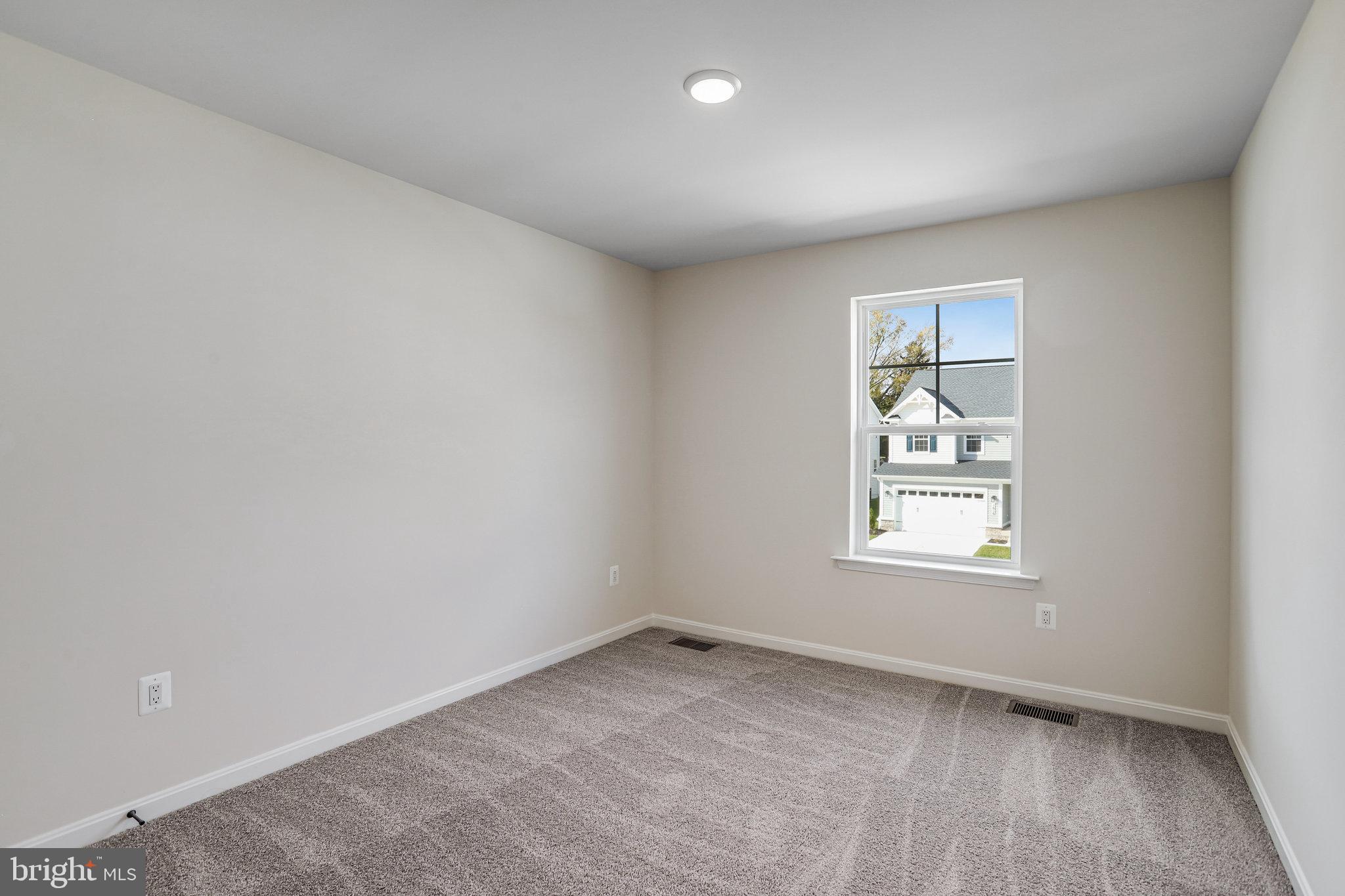 ROBERTS CROSSING - Residential