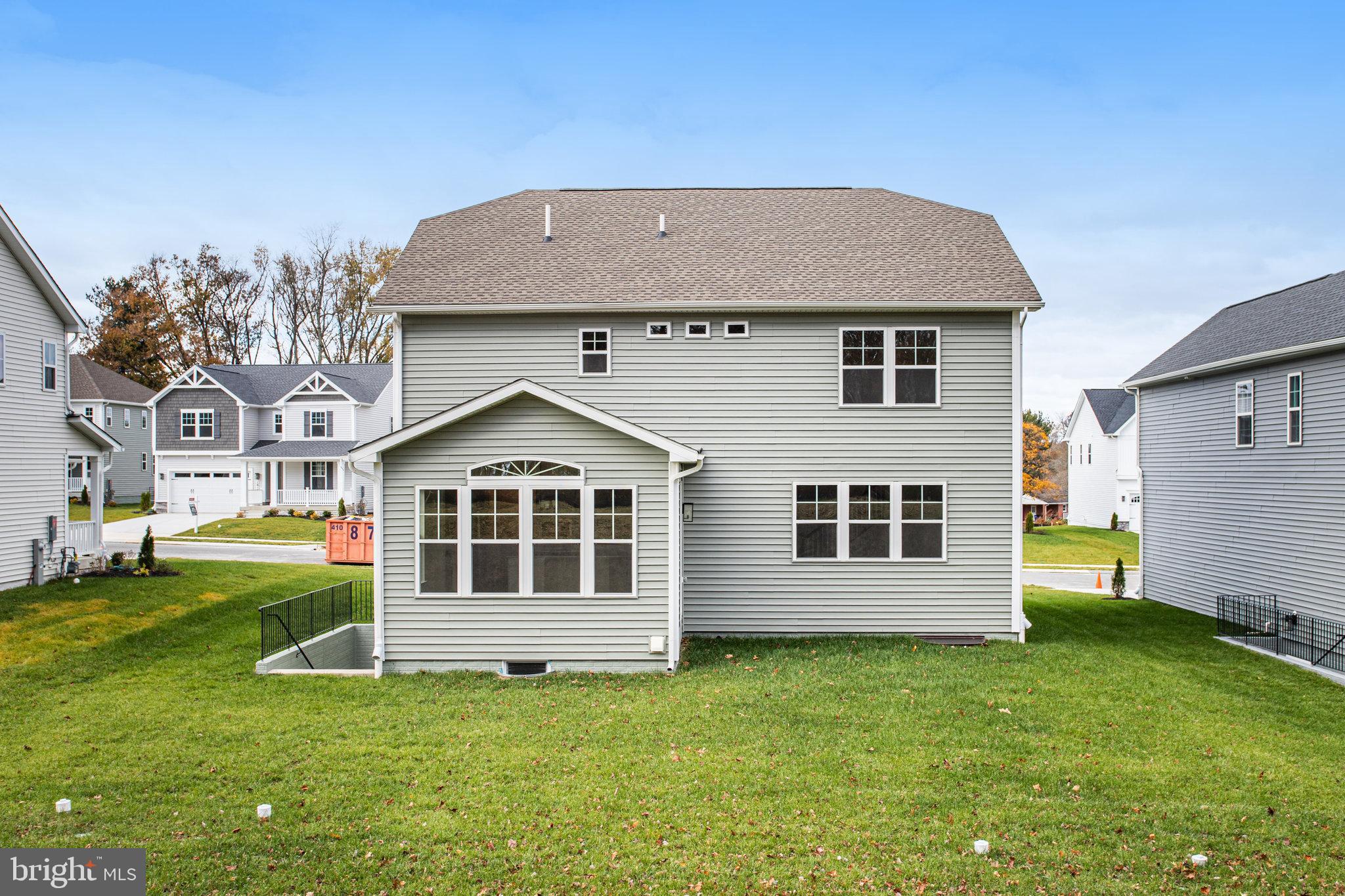 ROBERTS CROSSING - Residential