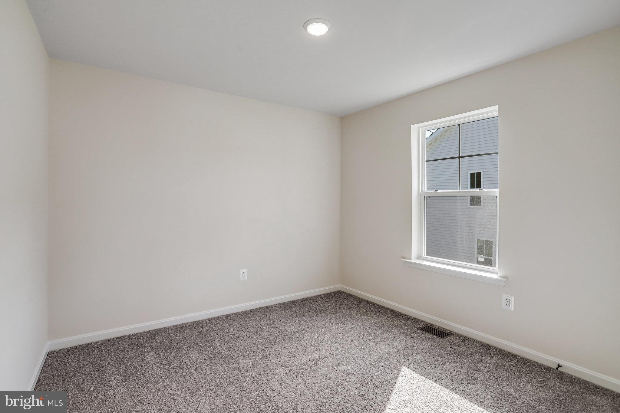 ROBERTS CROSSING - Residential