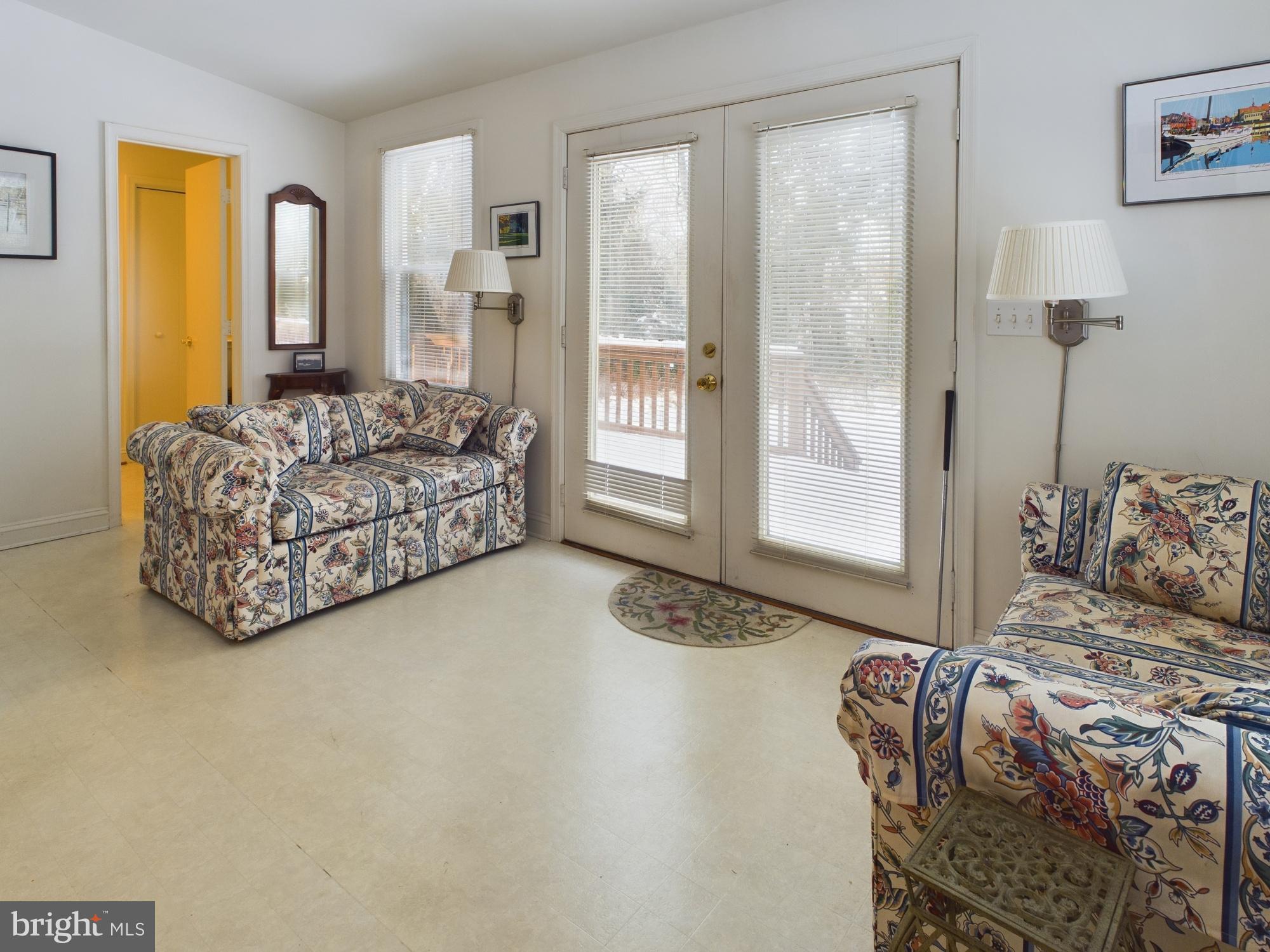 TIDEWATER COLONY - Residential