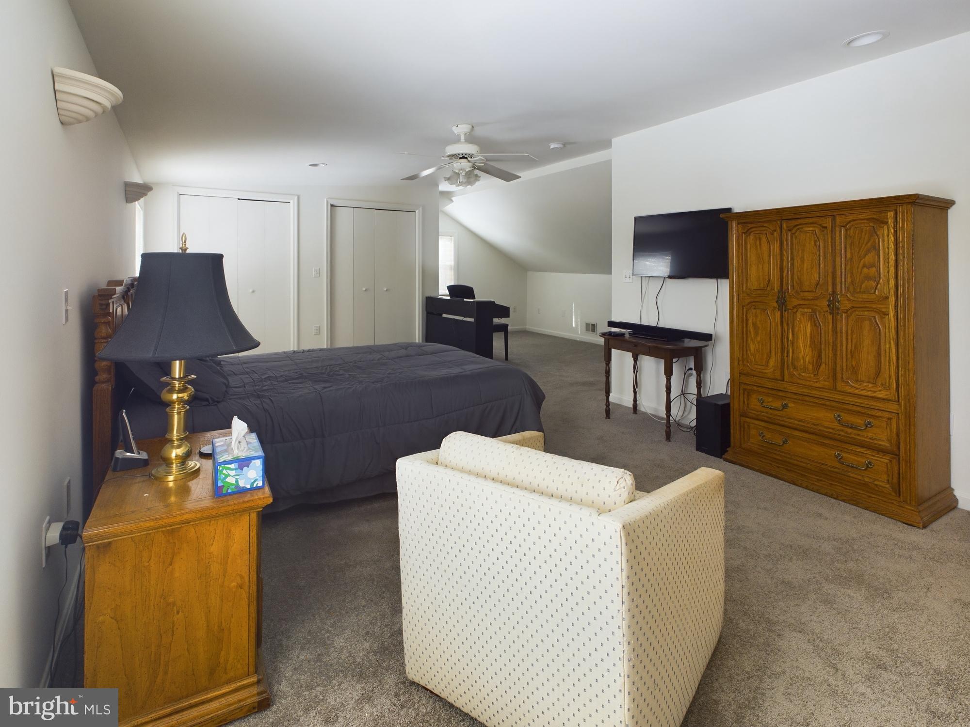 TIDEWATER COLONY - Residential