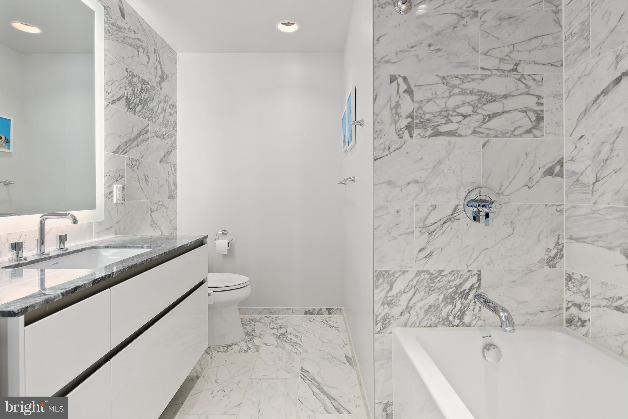 ROSSLYN - Residential