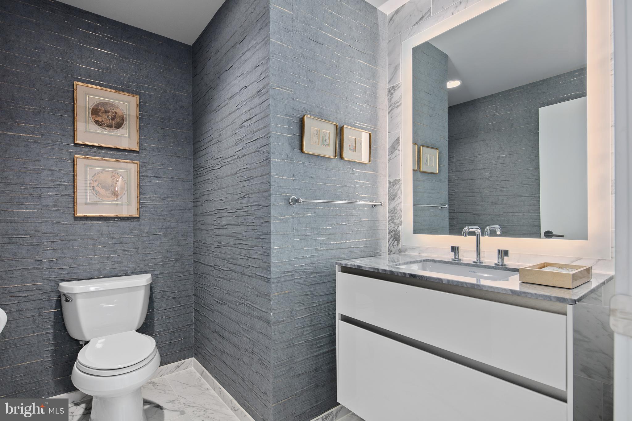 ROSSLYN - Residential