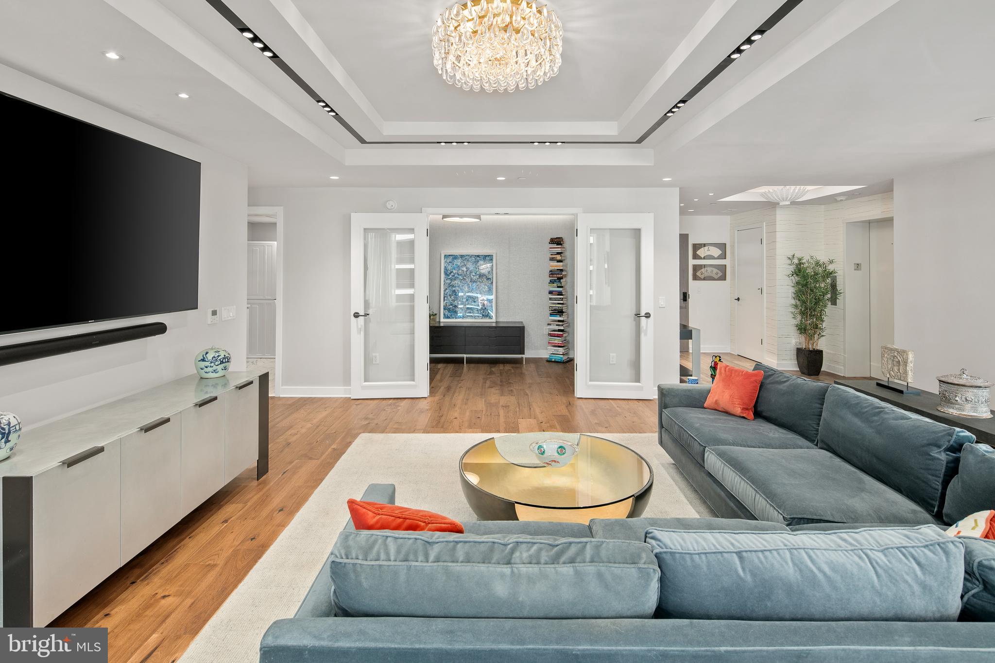 ROSSLYN - Residential