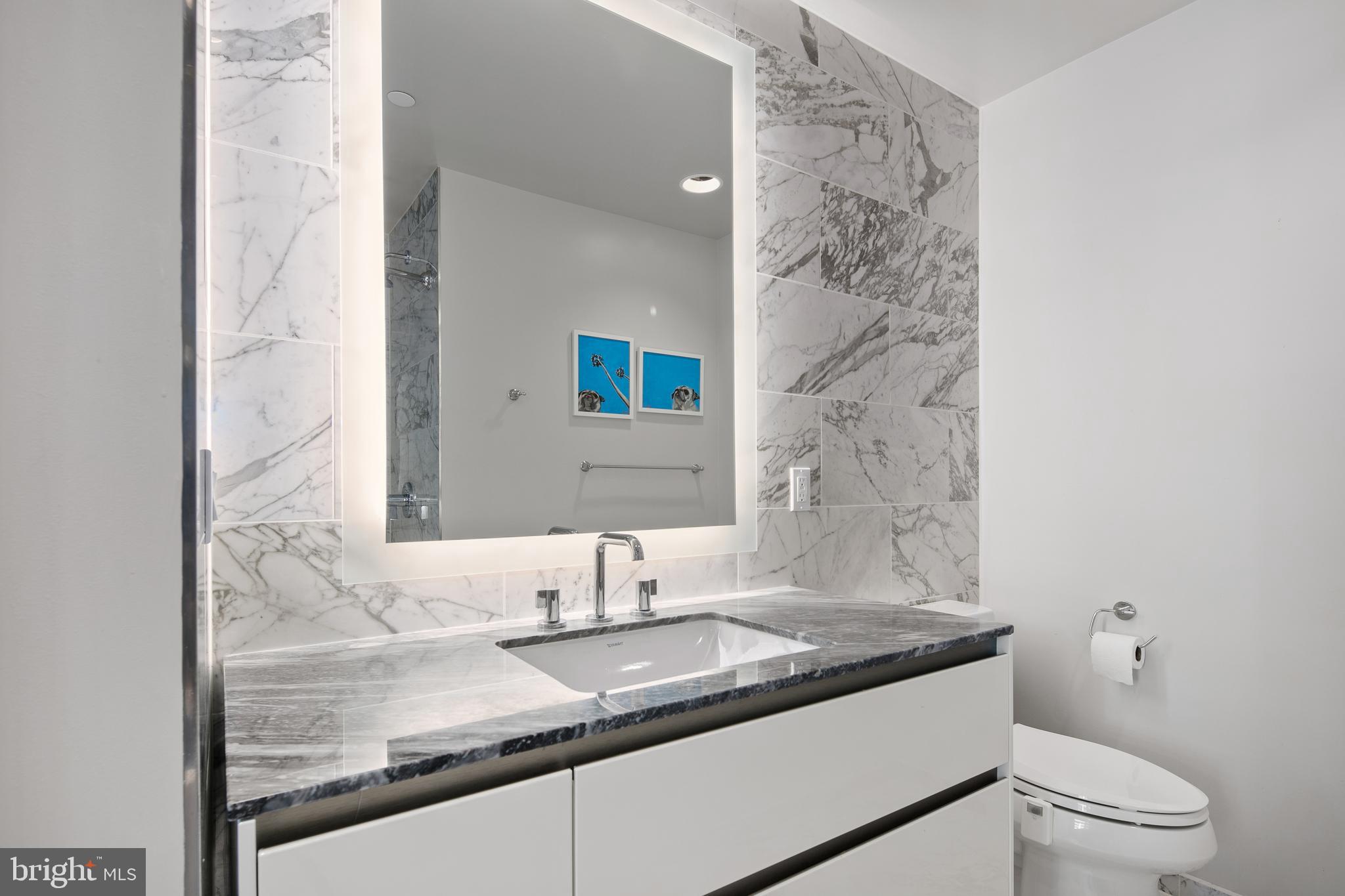 ROSSLYN - Residential