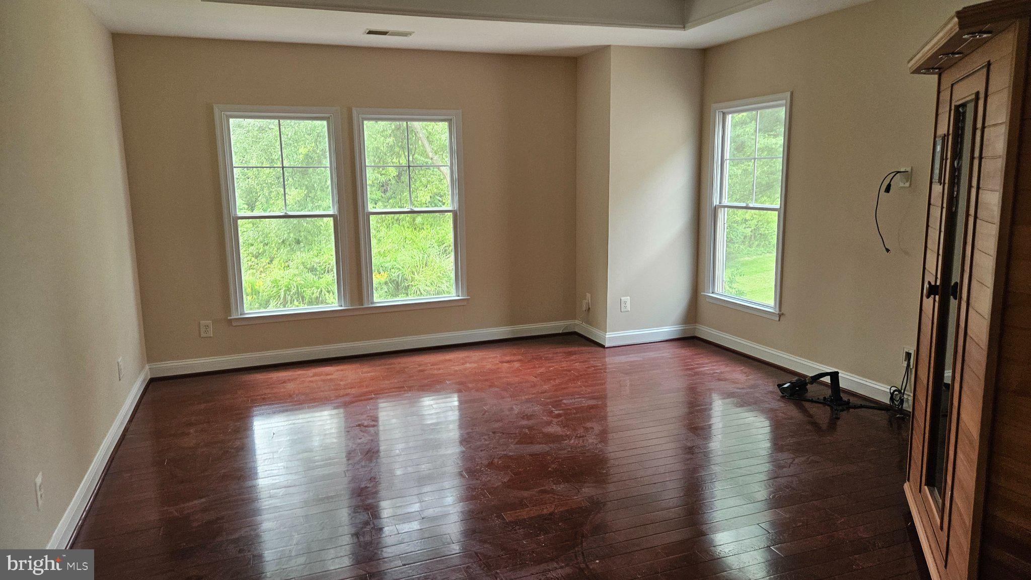 5688 TOWER HILL CIRCLE