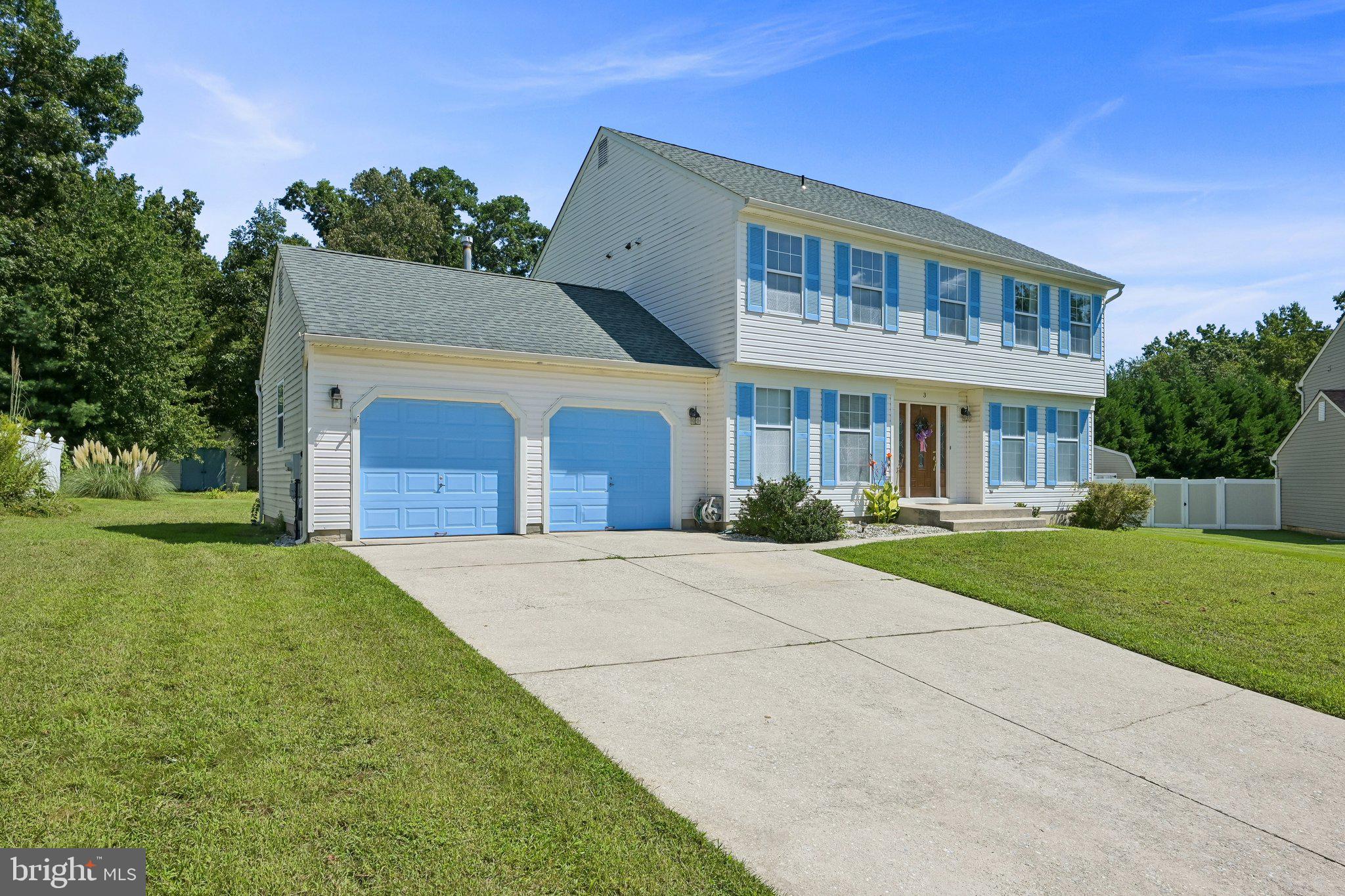3 DAYTON COURT