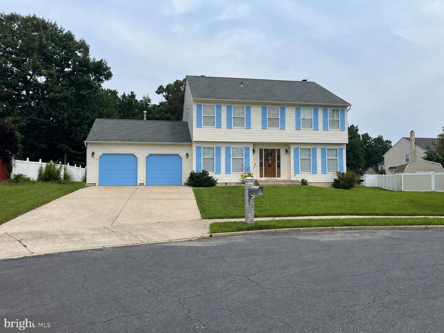 3 DAYTON COURT