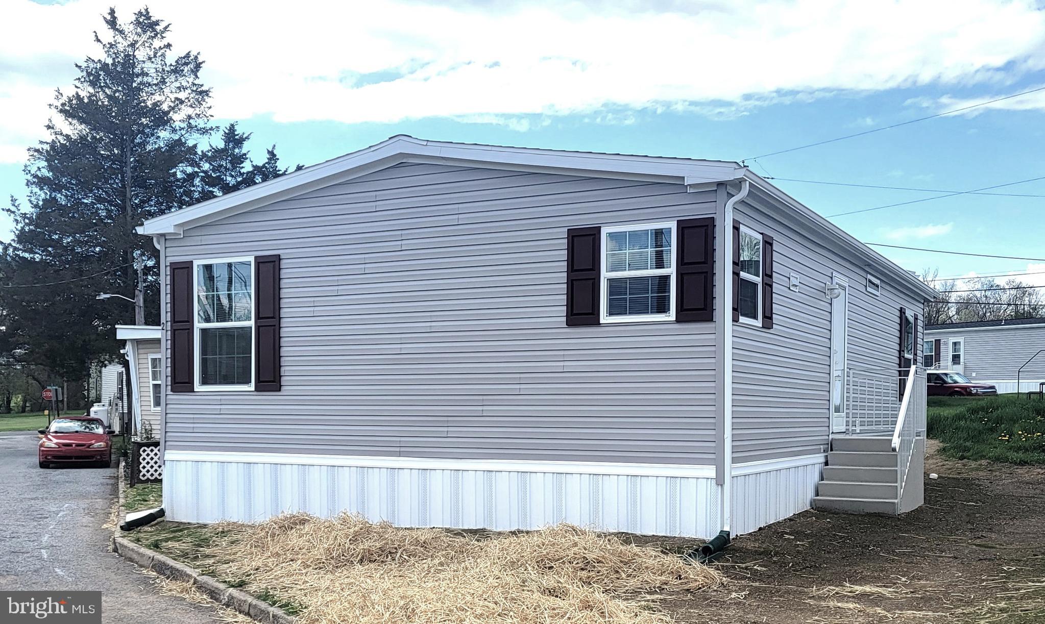 2 JOSEPH AVENUE