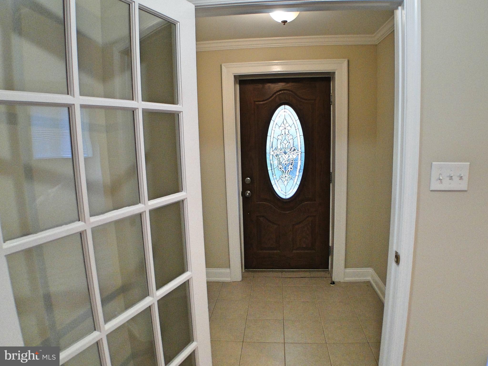 115 MORTON AVENUE 1ST FLOOR - UNIT B