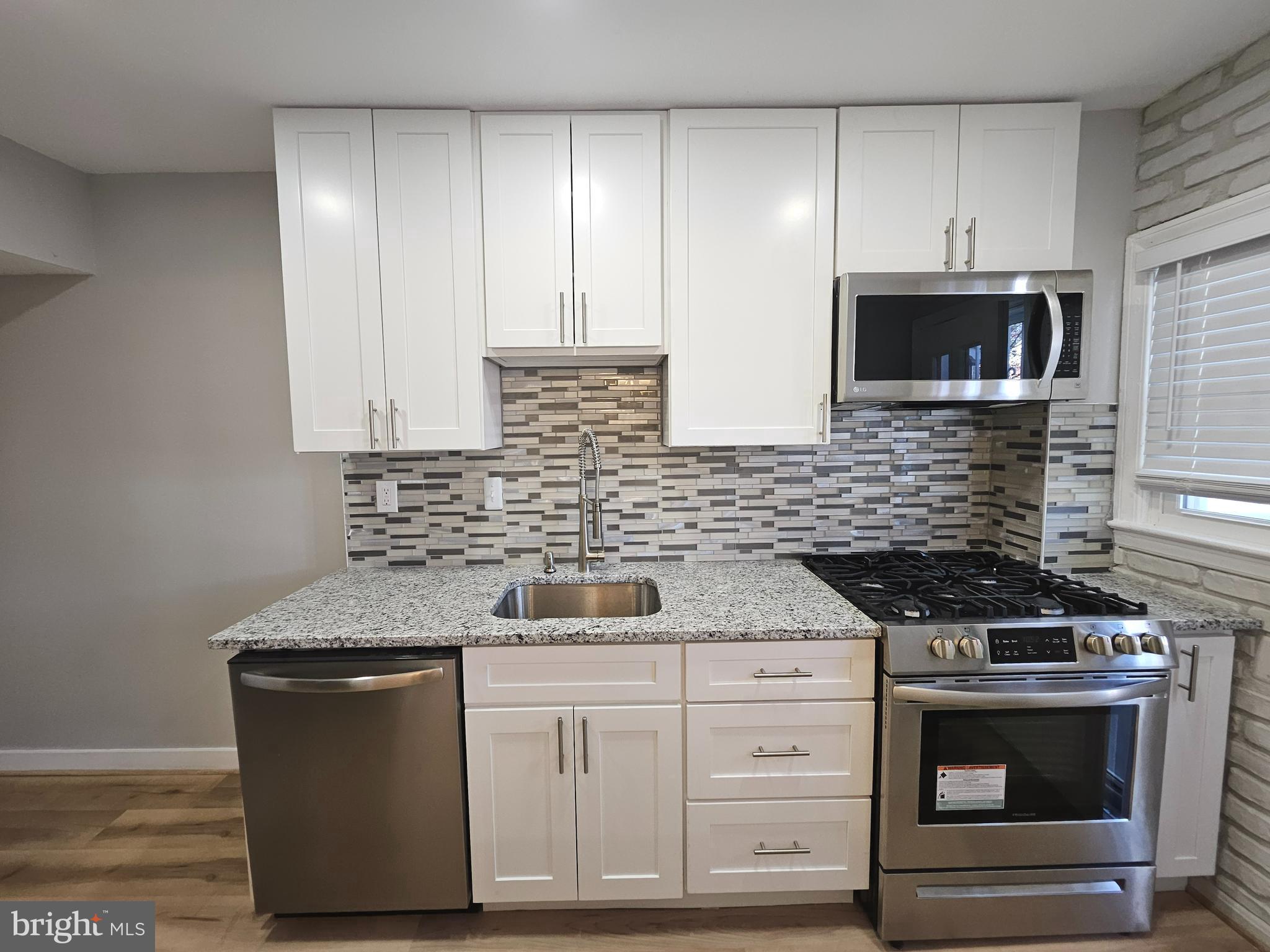 UPLANDS - Residential