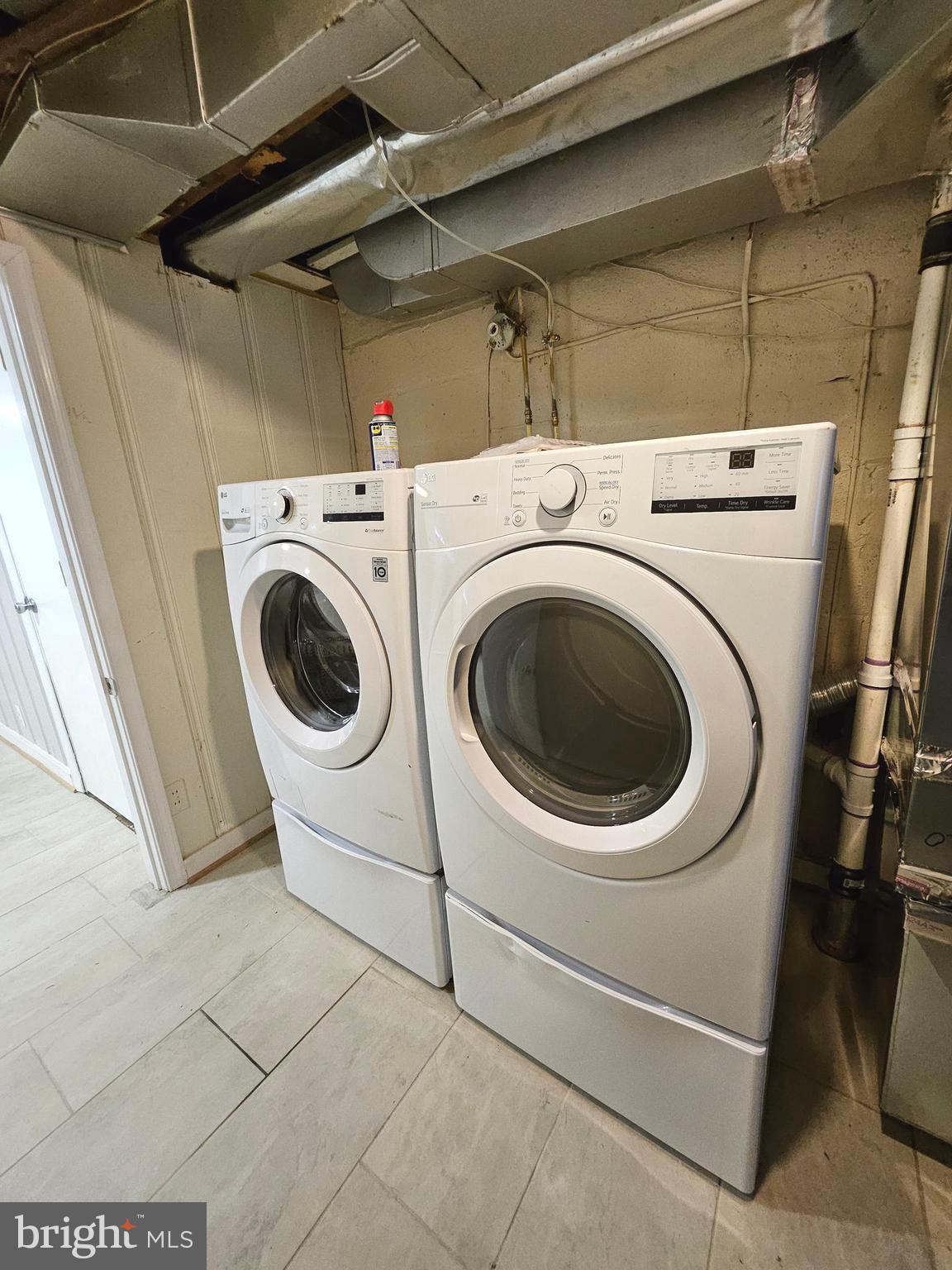 UPLANDS - Residential