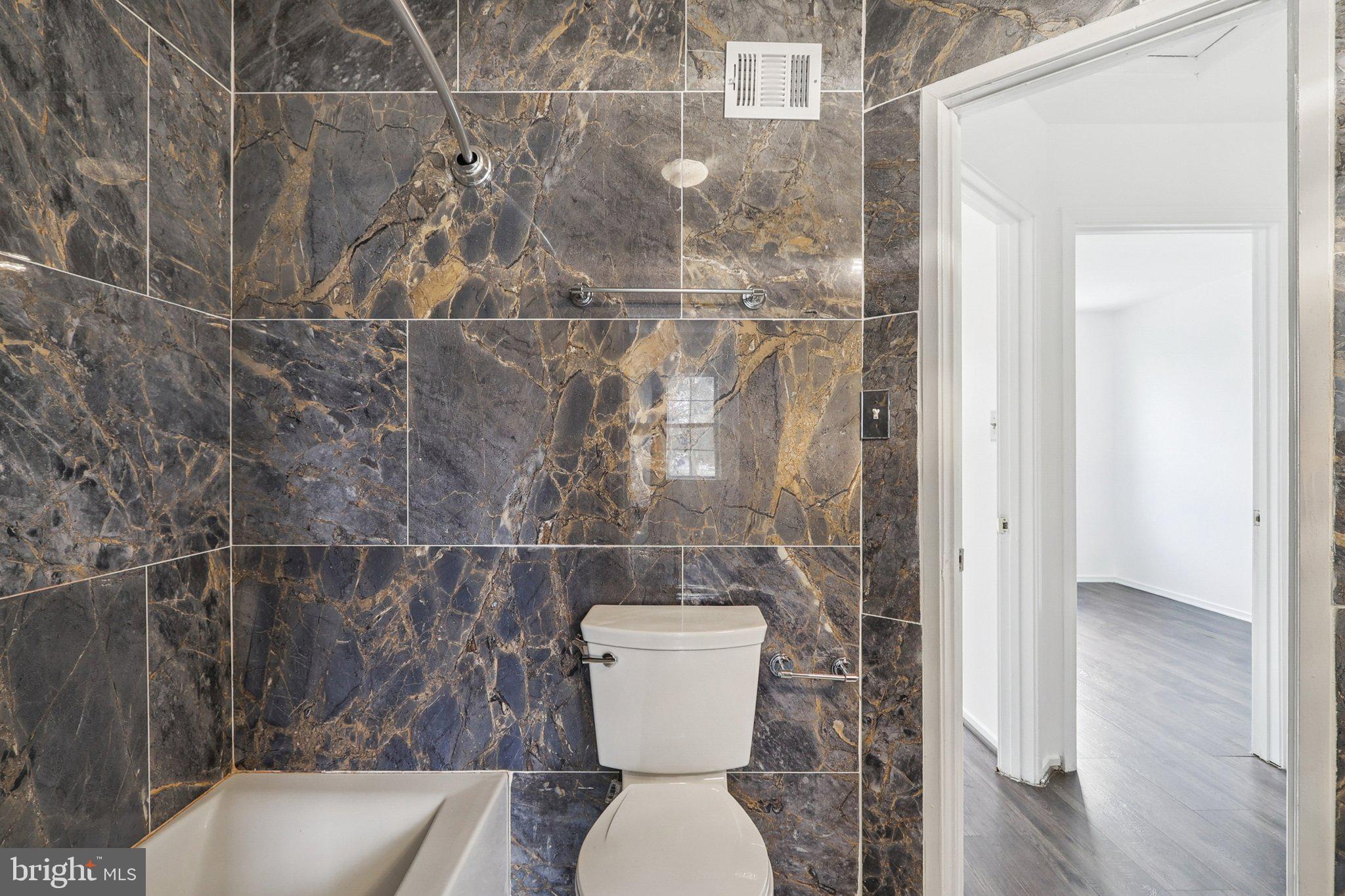 VILLAGES OF MOUNT VERNON - Residential