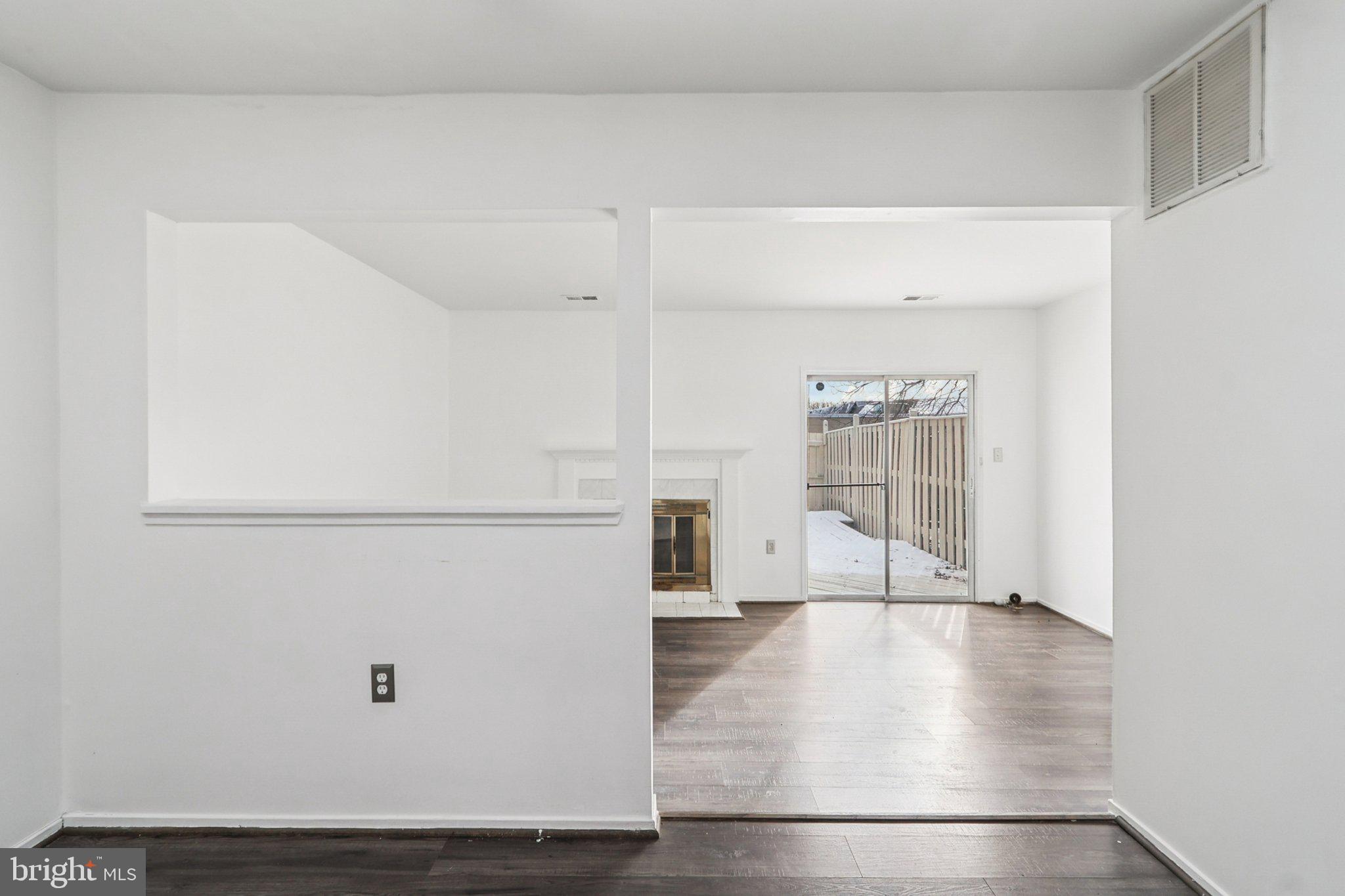 VILLAGES OF MOUNT VERNON - Residential