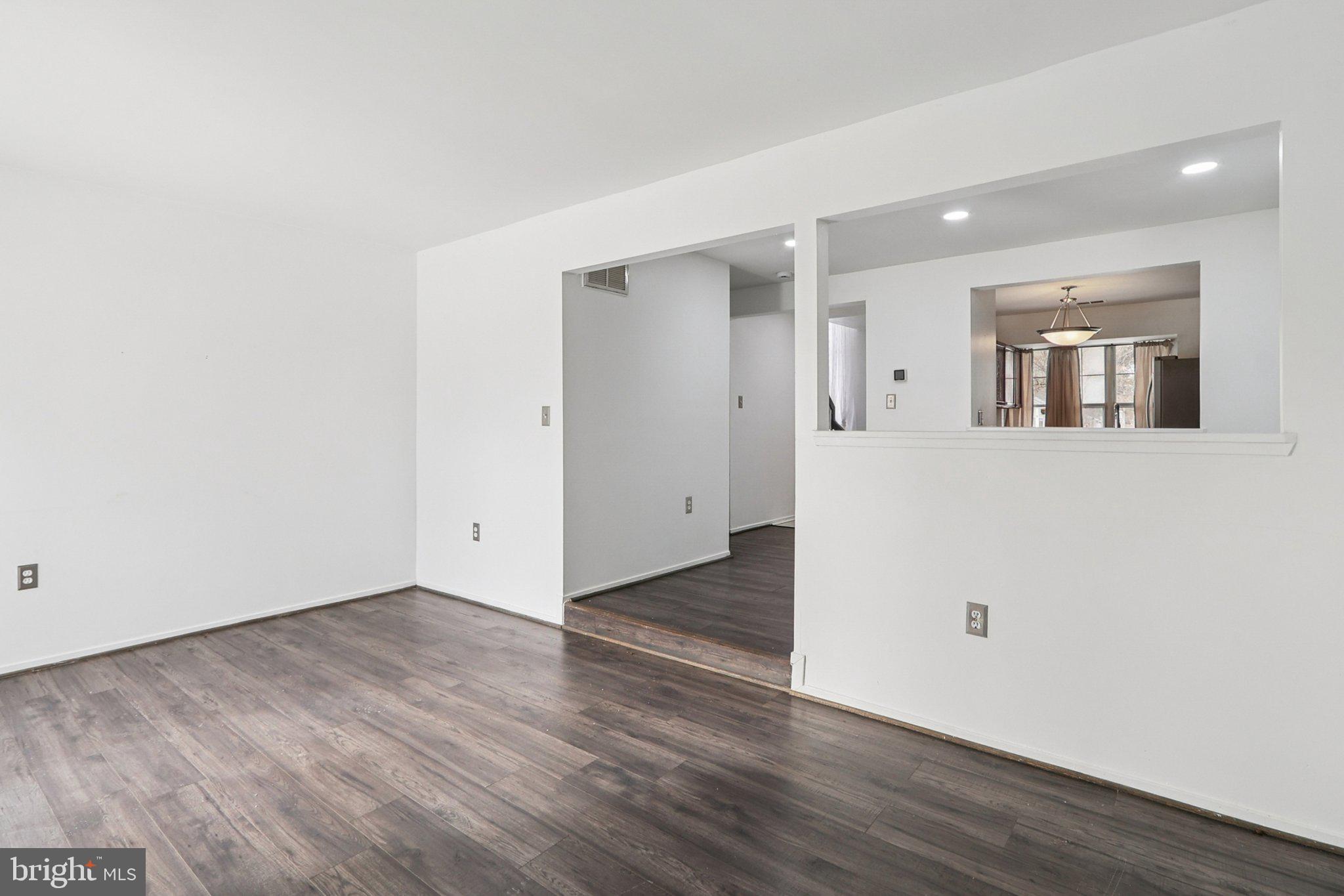 VILLAGES OF MOUNT VERNON - Residential