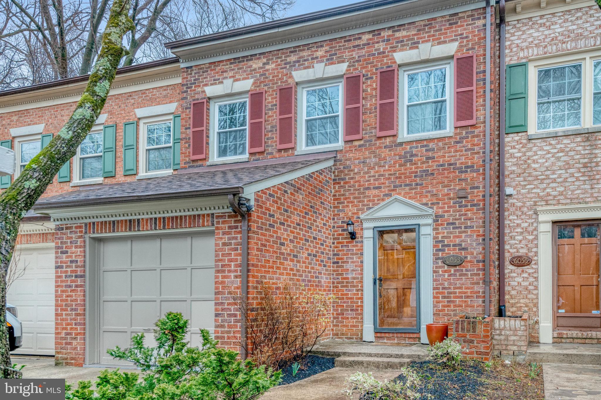 WOODFIELD ESTATES - Residential