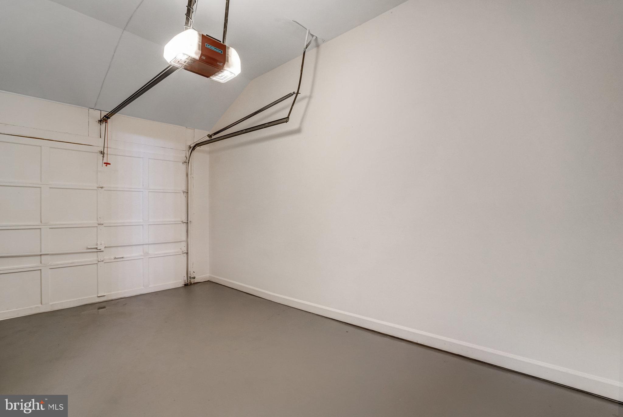 WOODFIELD ESTATES - Residential