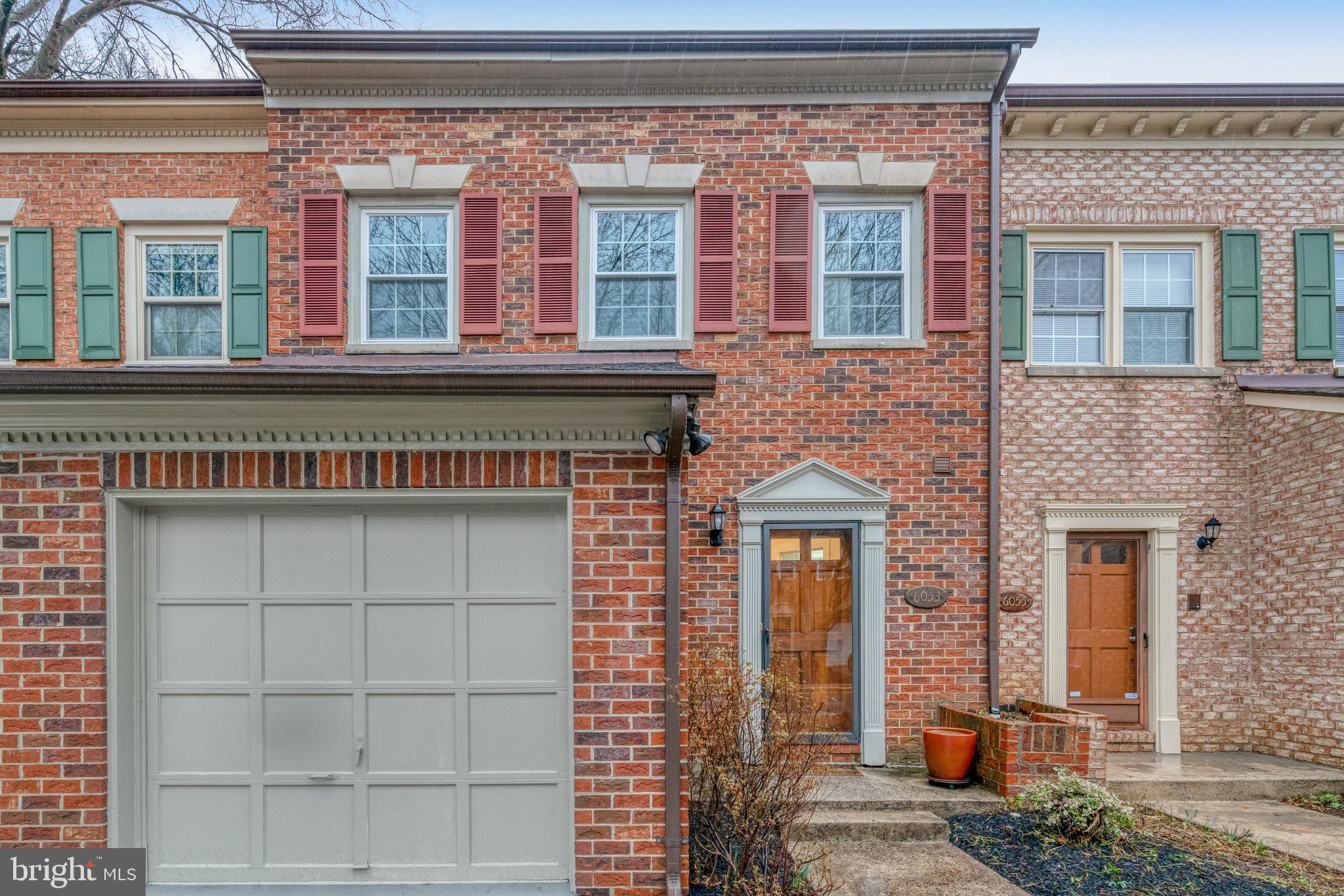 WOODFIELD ESTATES - Residential