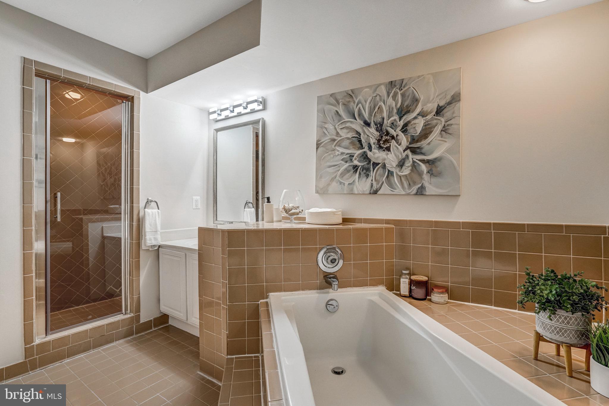 WOODFIELD ESTATES - Residential